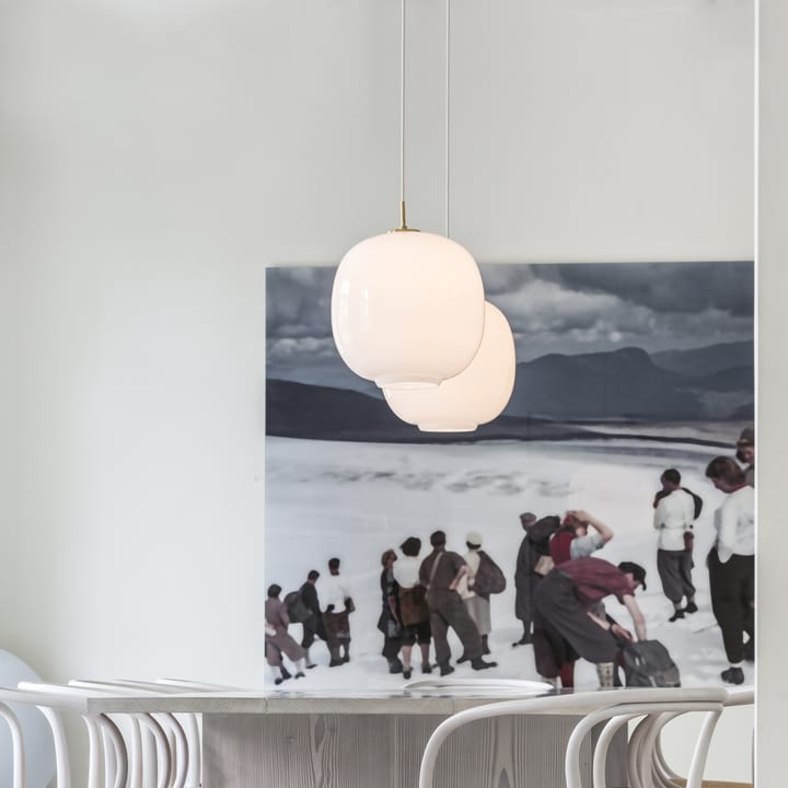 Lampa wisząca VL45 Radiohus Ø17,5 cm, Brass-white opal glass Louis Poulsen