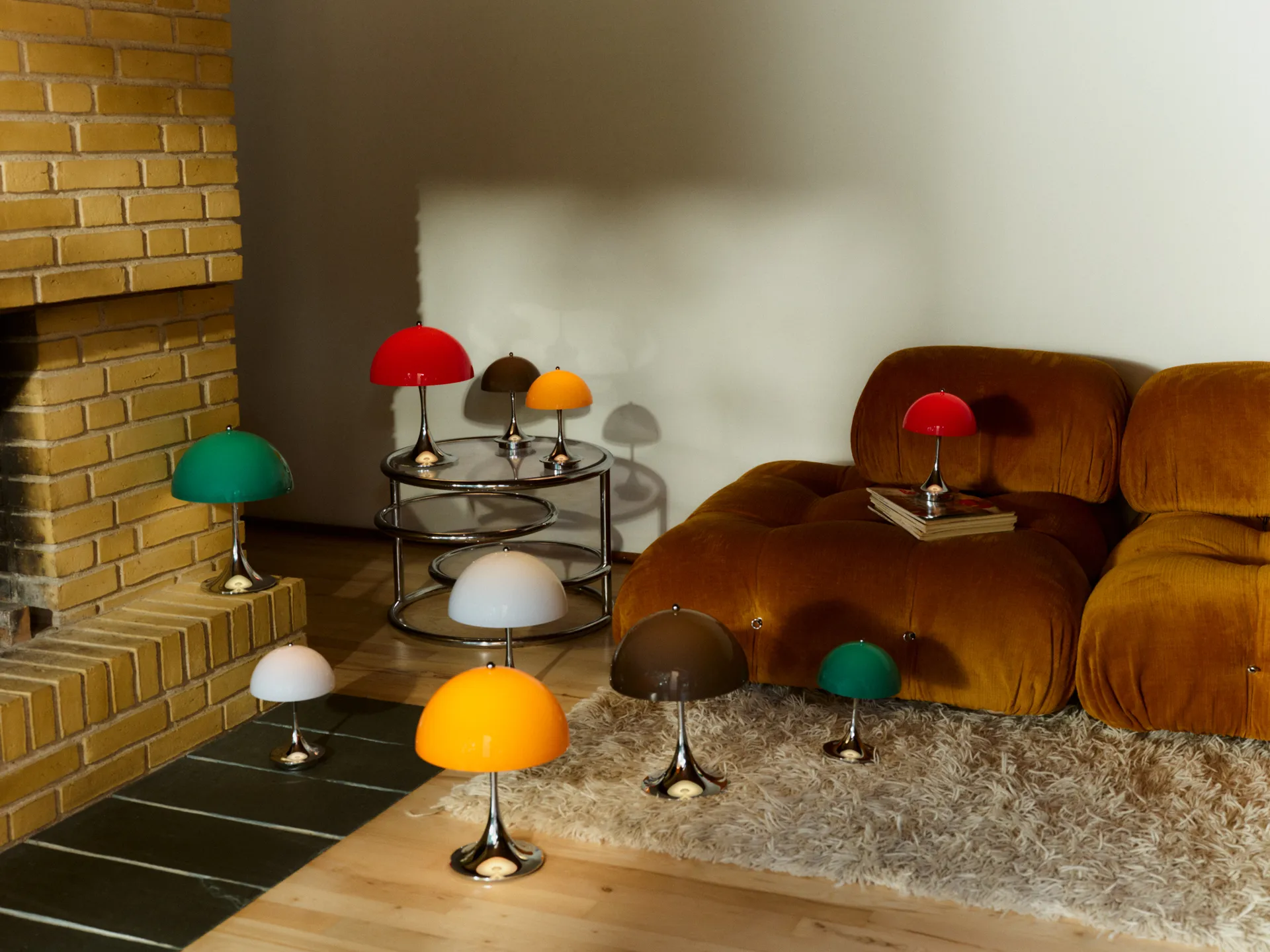 Przenośna lampa stołowa Panthella 250 V3, Original Opal Brown Louis Poulsen