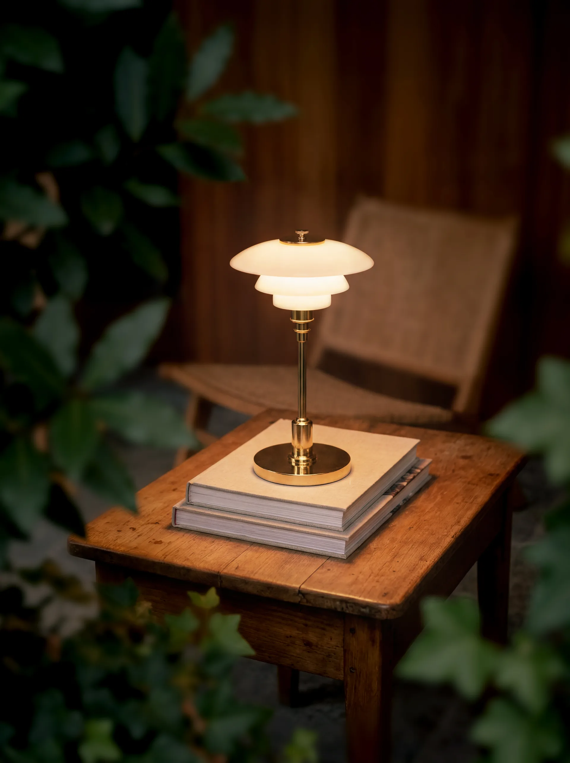 Przenośna lampa stołowa PH 1/1 , Platerowany mosiądzem Louis Poulsen