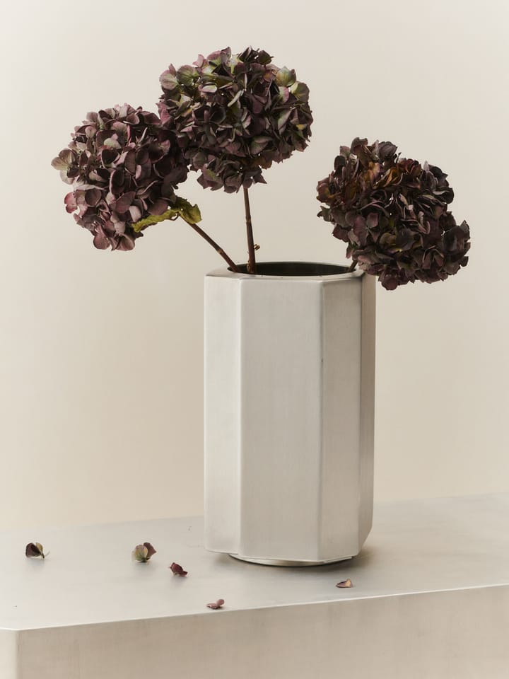 Doniczka Funki S 36 cm, Brushed Aluminium Louise Roe
