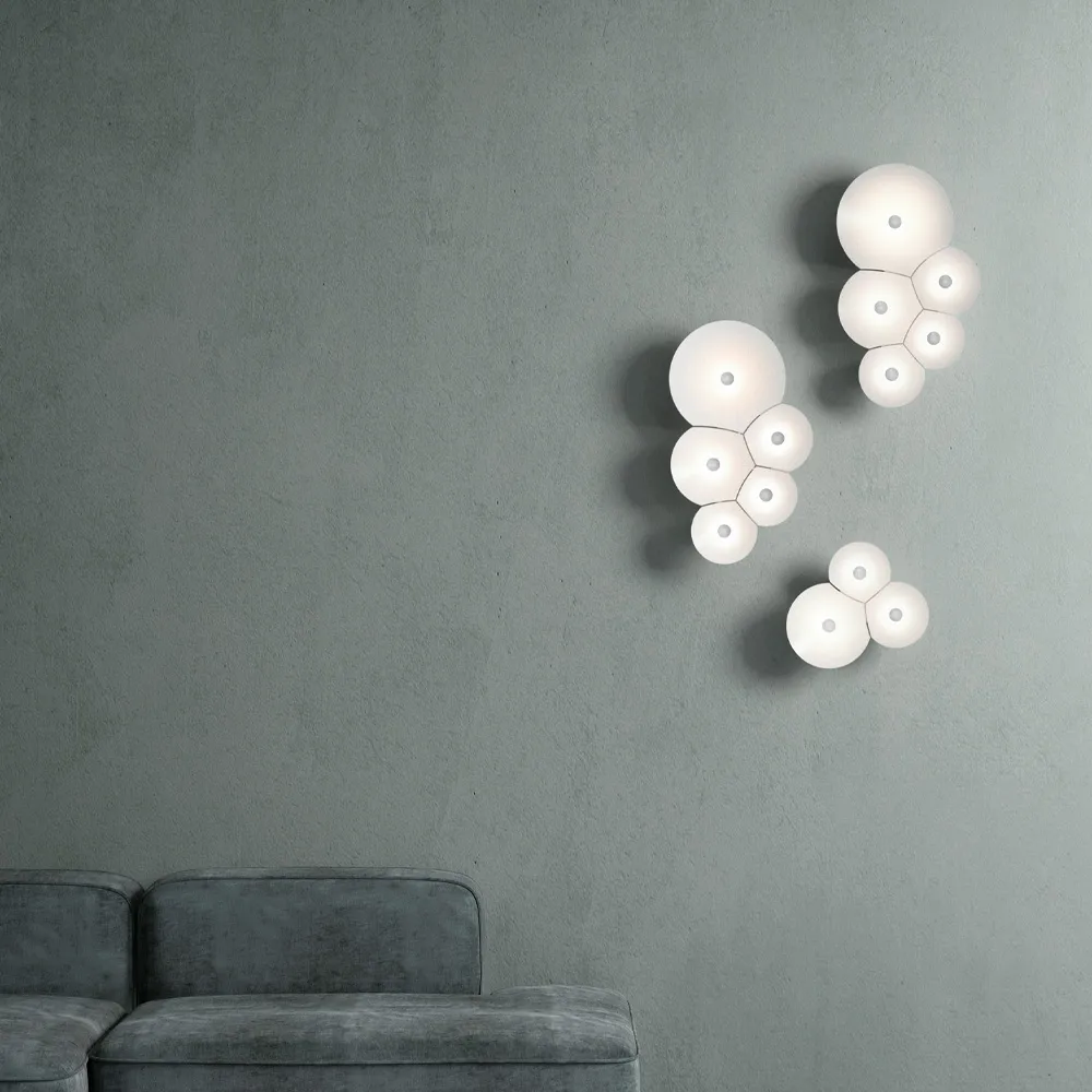 Bulbwełnaia lampa ścienna, biały Luceplan