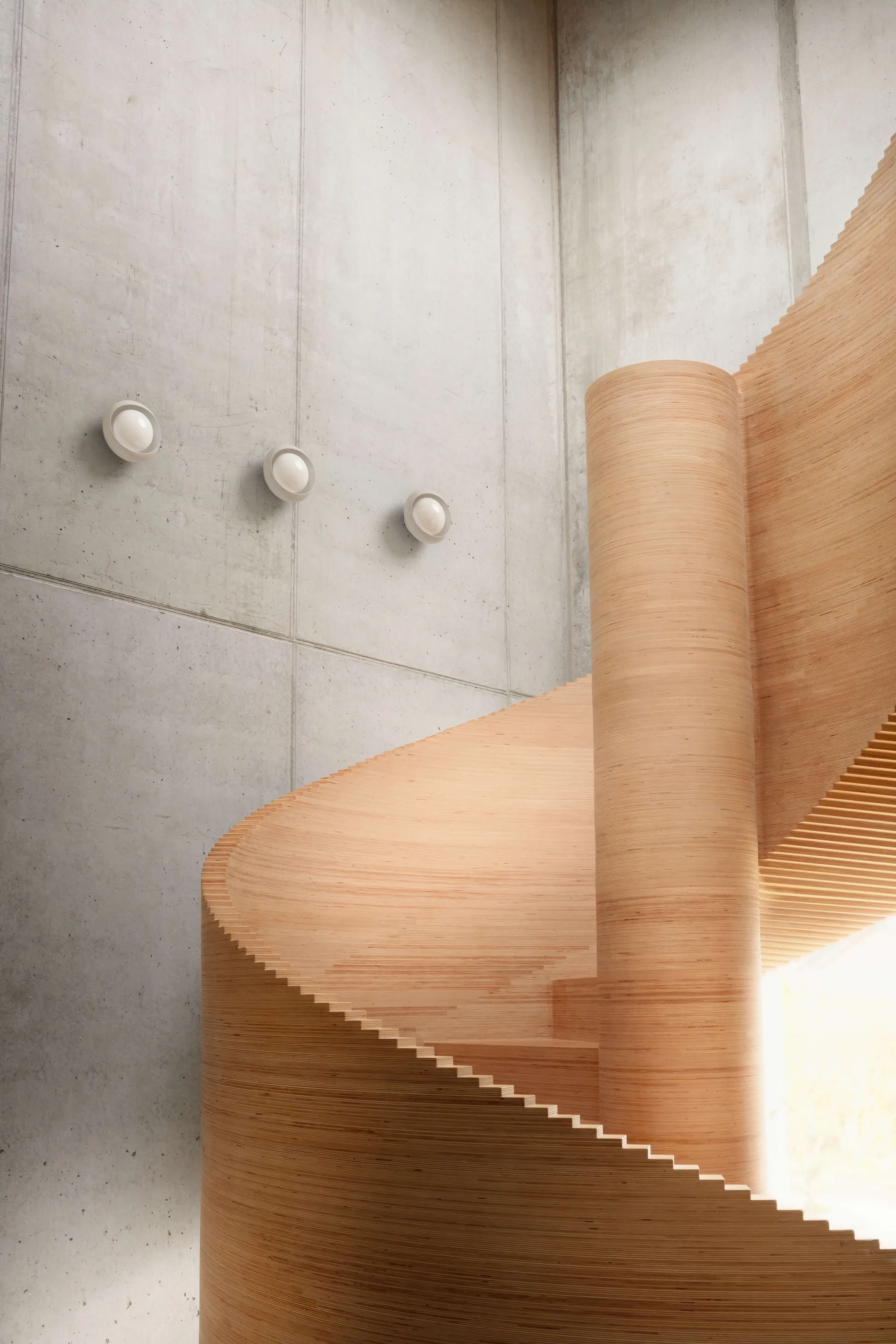 Lampa ścienna Cornea 150, White LYFA