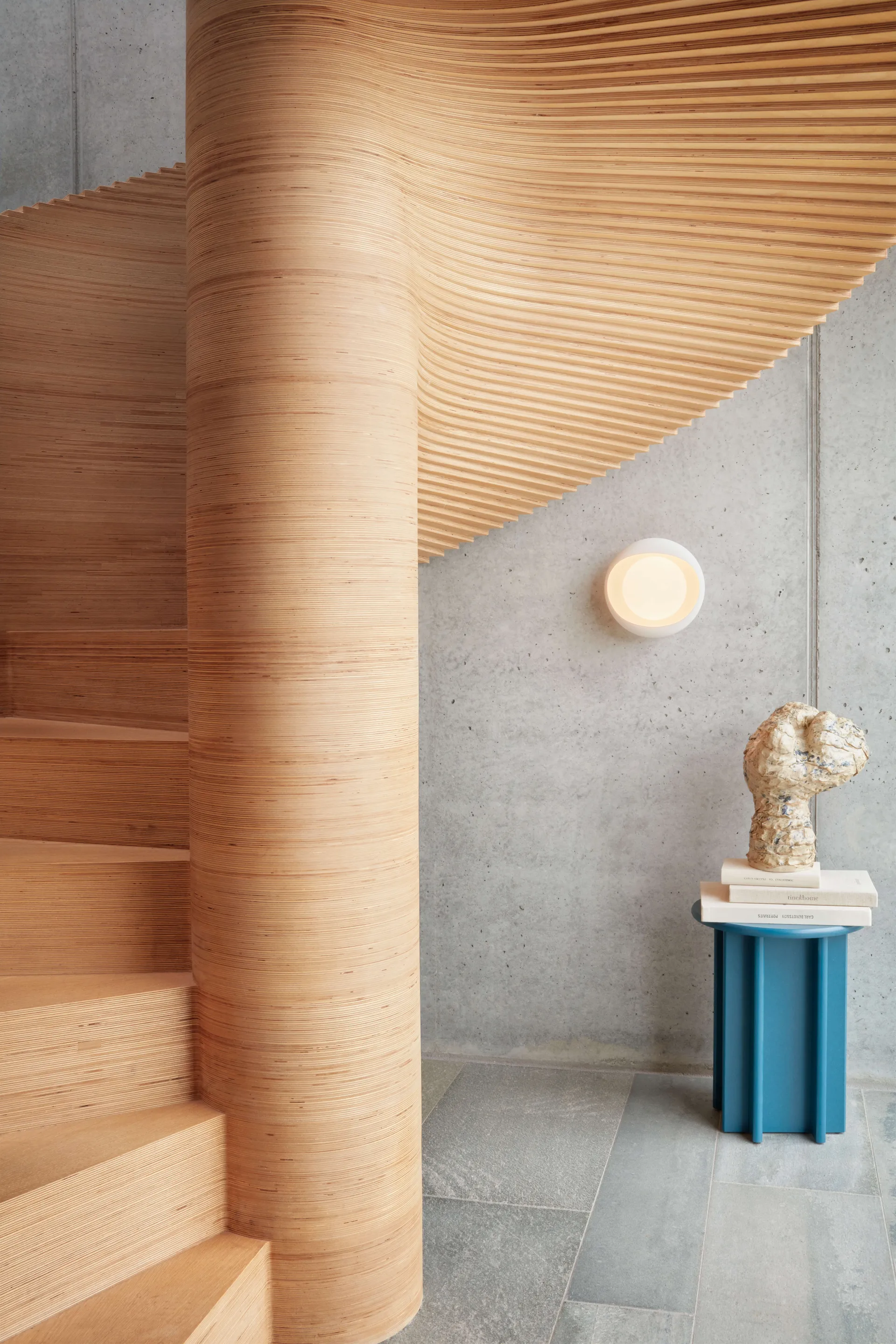 Lampa ścienna Cornea 220, White LYFA