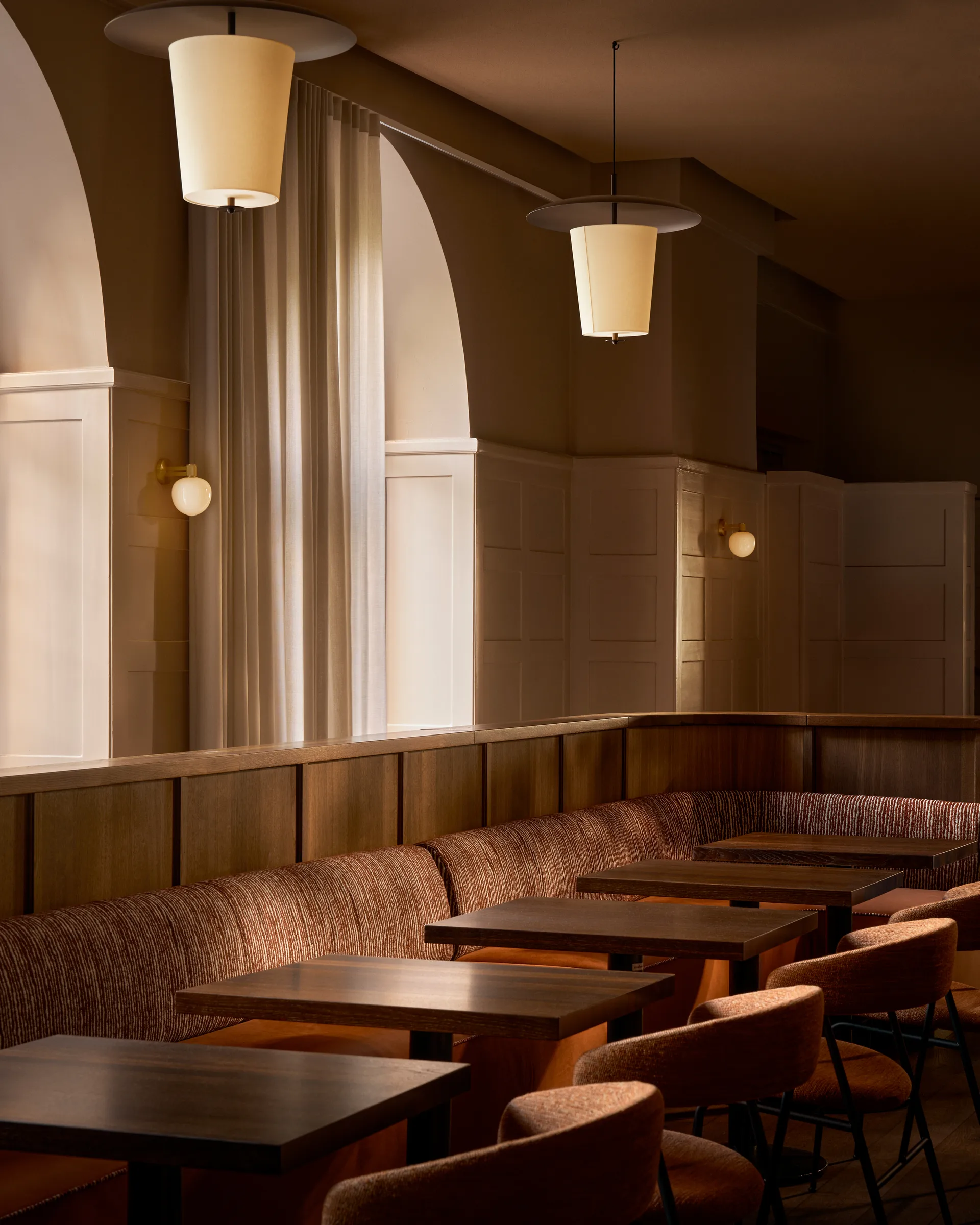 Lampa wisząca Toton 600, Brąz LYFA