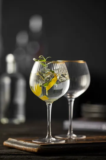 Palermo Gold kieliszki do ginu i toniku 650 ml, 4‑pak - Przezroczysty - złoty kant - Lyngby Glas