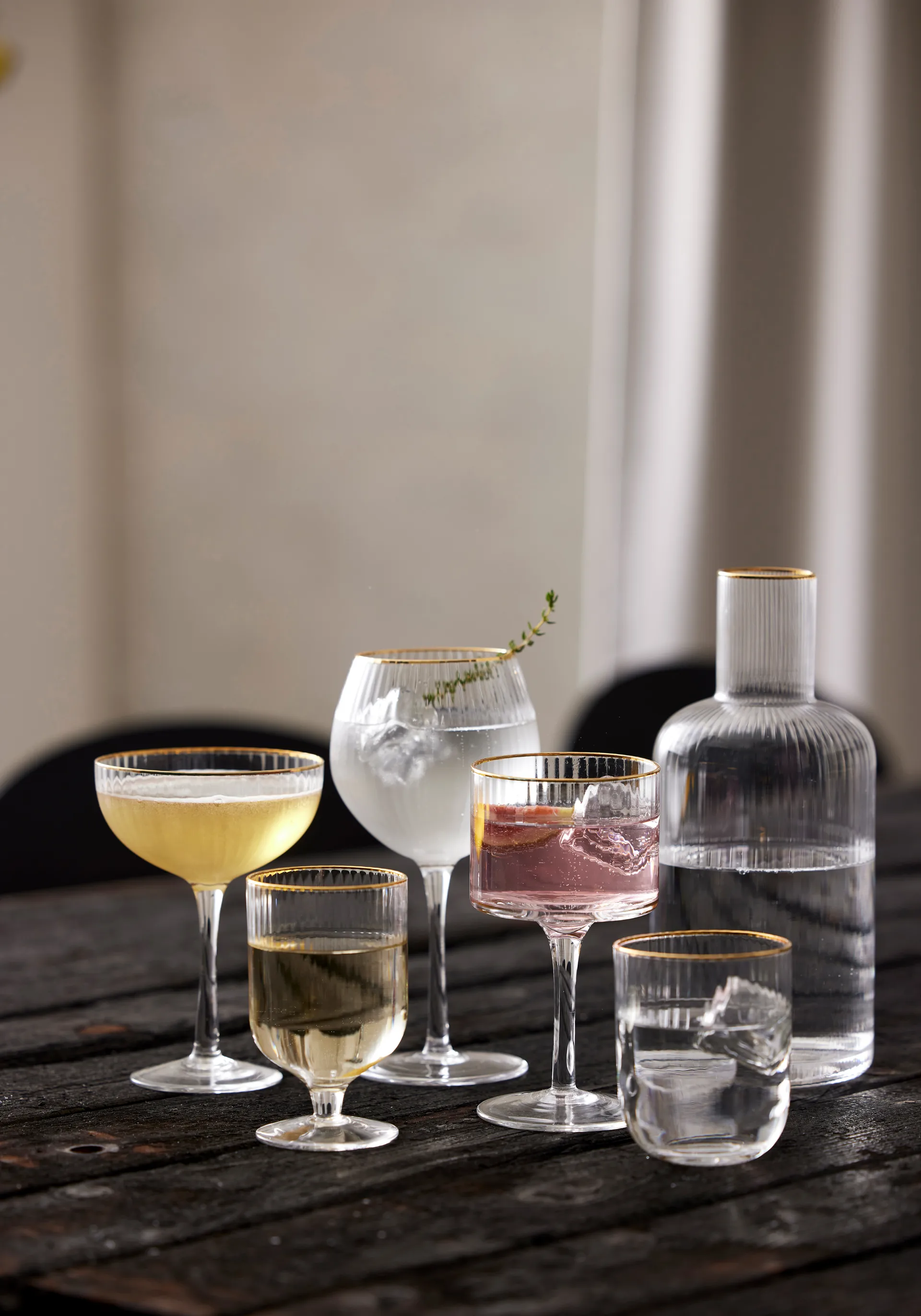Palermo Gold kieliszki koktajlowe 315 ml, 4‑pak, Jasne-złoty Lyngby Glas