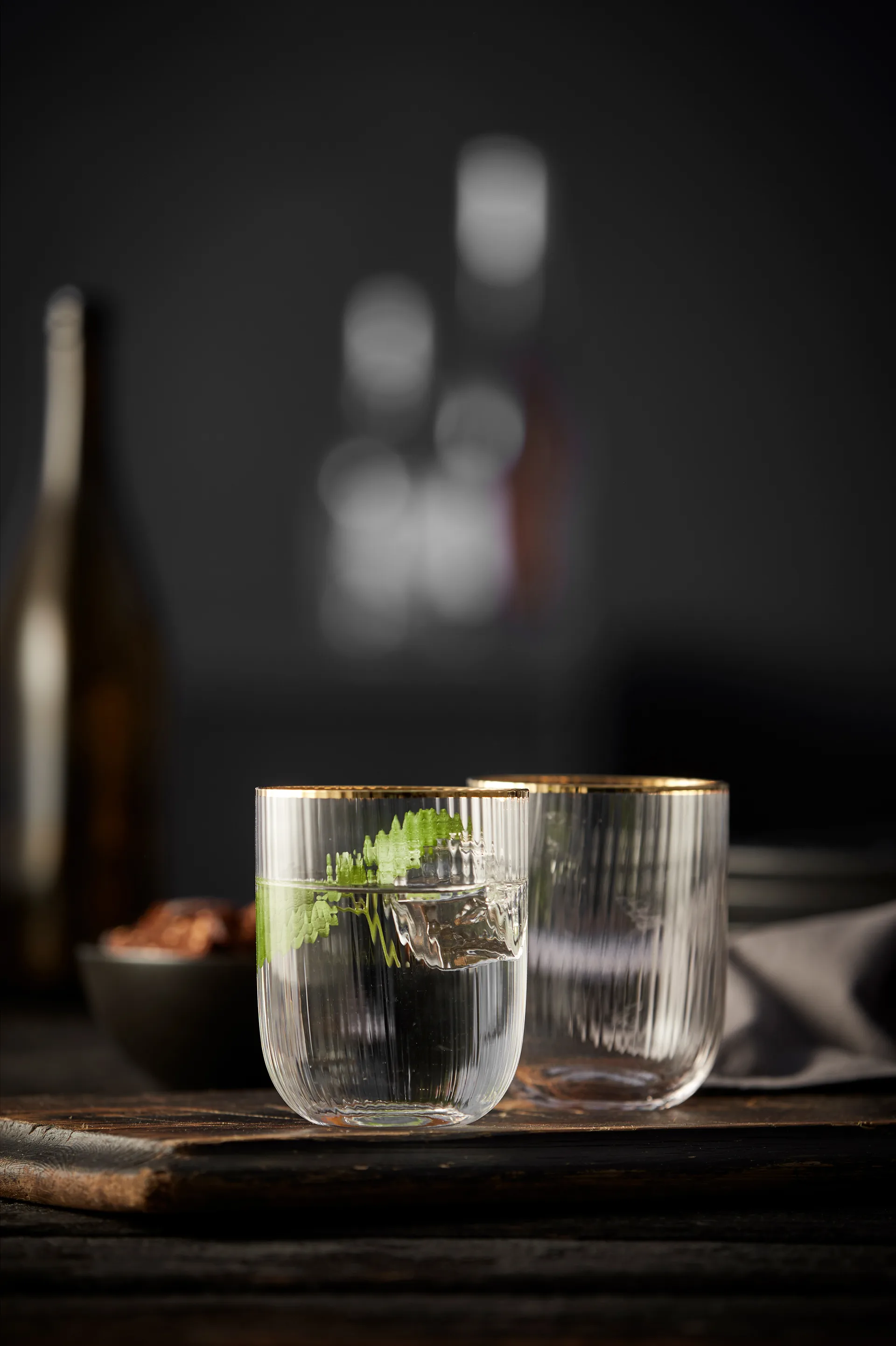 Palermo Gold szklanki do whisky 350 ml, 4‑pak, Przezroczysta - złoty kant Lyngby Glas