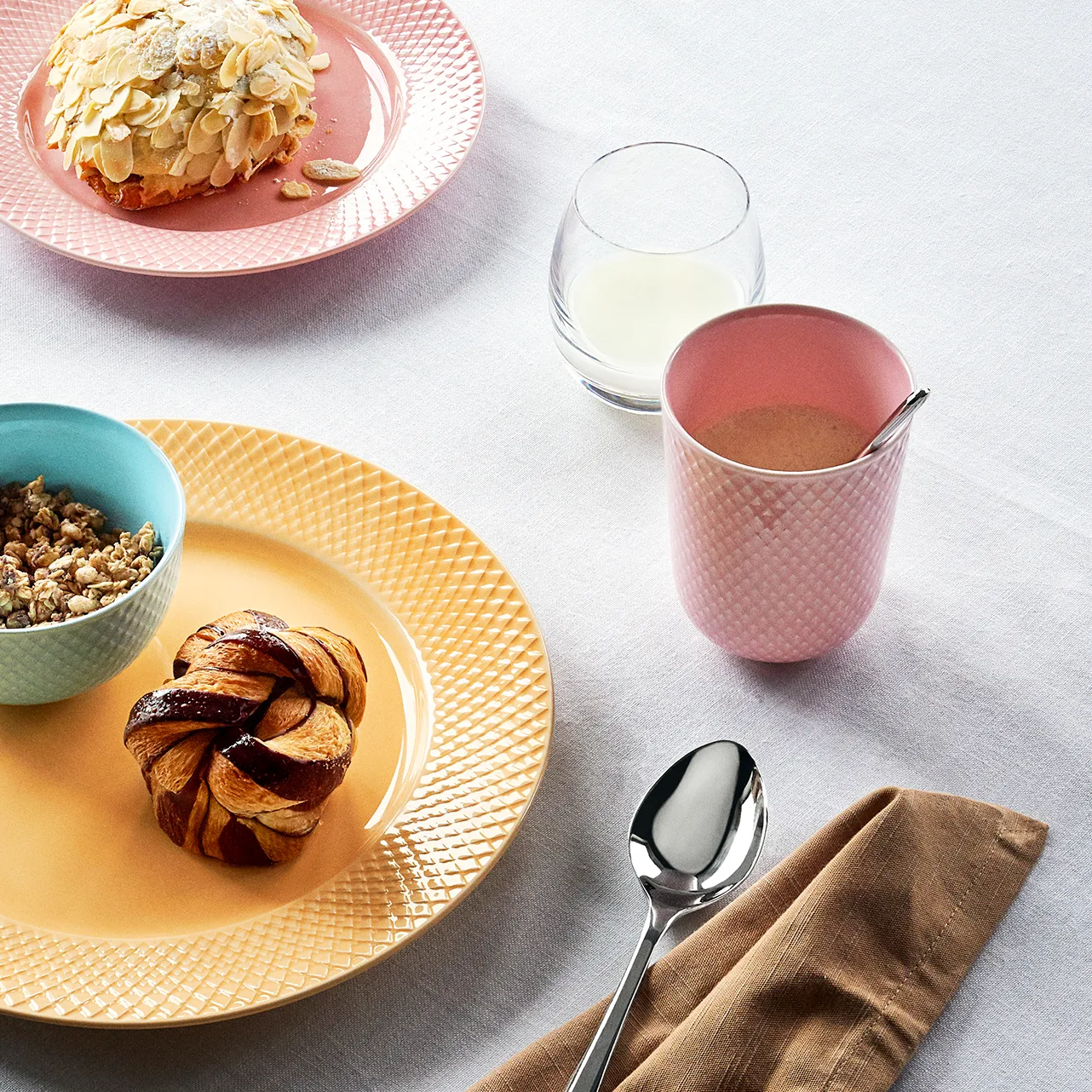 Rhombe kubek bez ucha 330 ml, Różowy Lyngby Porcelæn