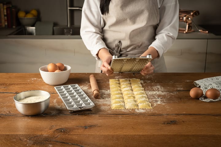 Forma do ravioli Marcato z kwadratowym wałkiem, 24 s Marcato