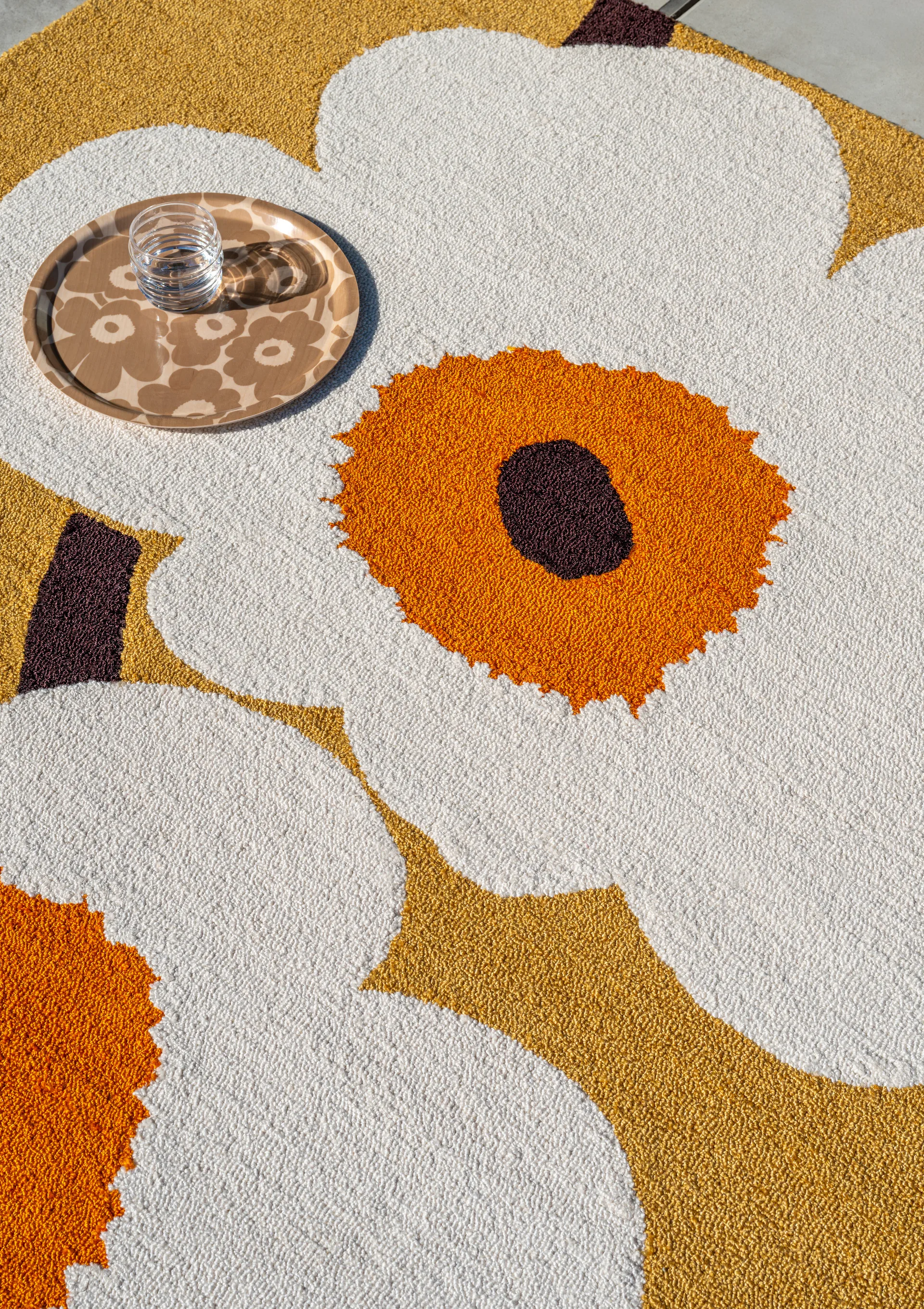 Dywan Unikko anniversary outdoor, Honey, 250x350 cm Marimekko
