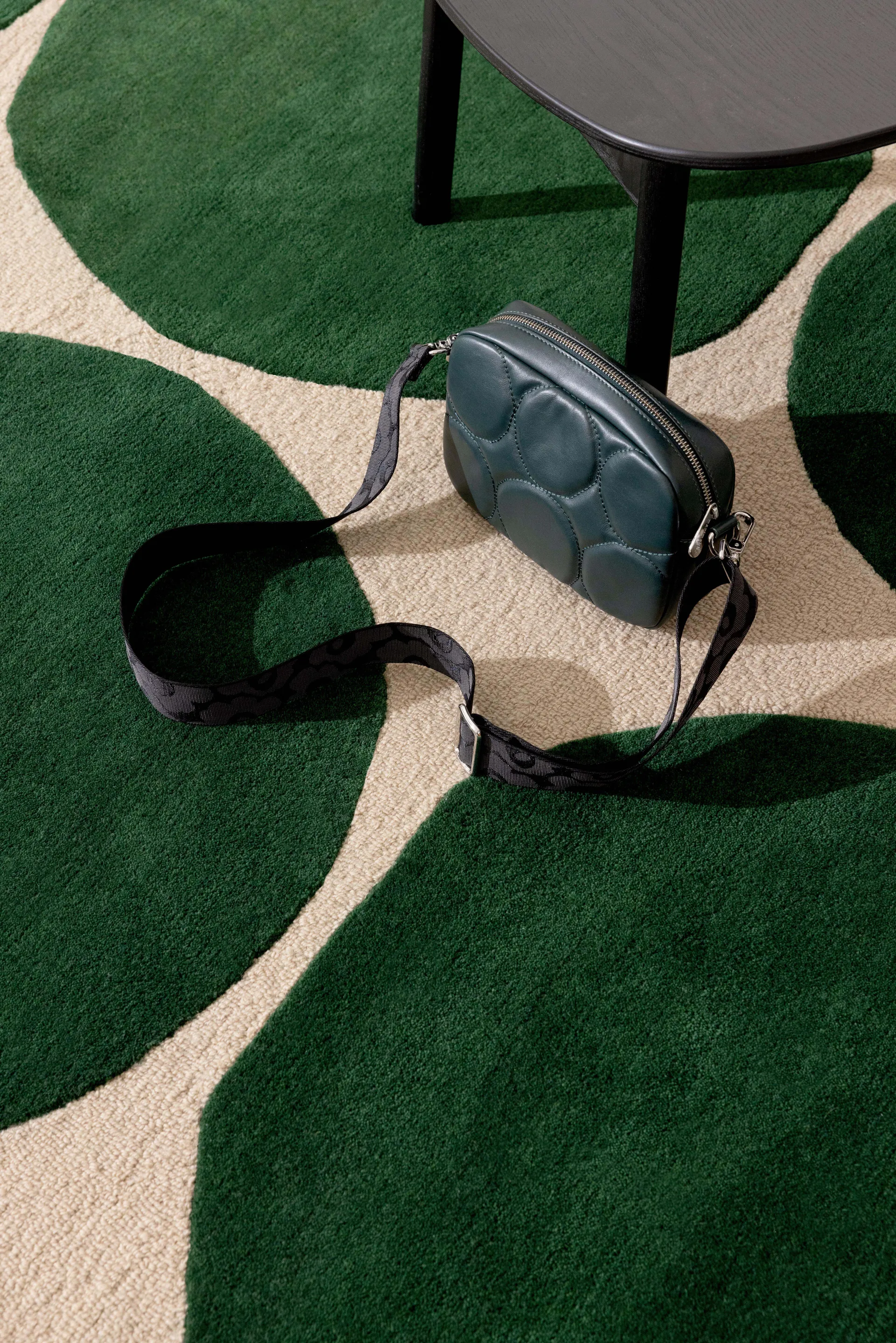 Dywan wełniany Isot Kivet, Green, 200x280 cm Marimekko