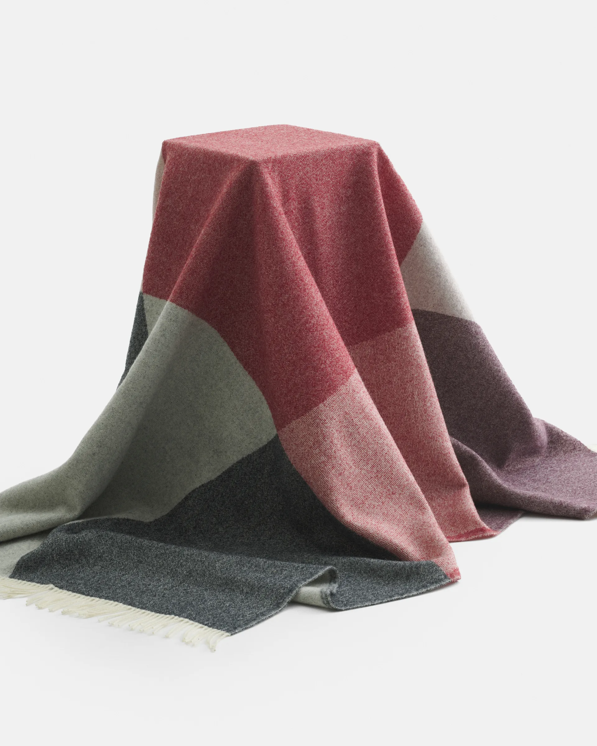 Koc Sambara 140x180 cm, Off white-red-brown Marimekko