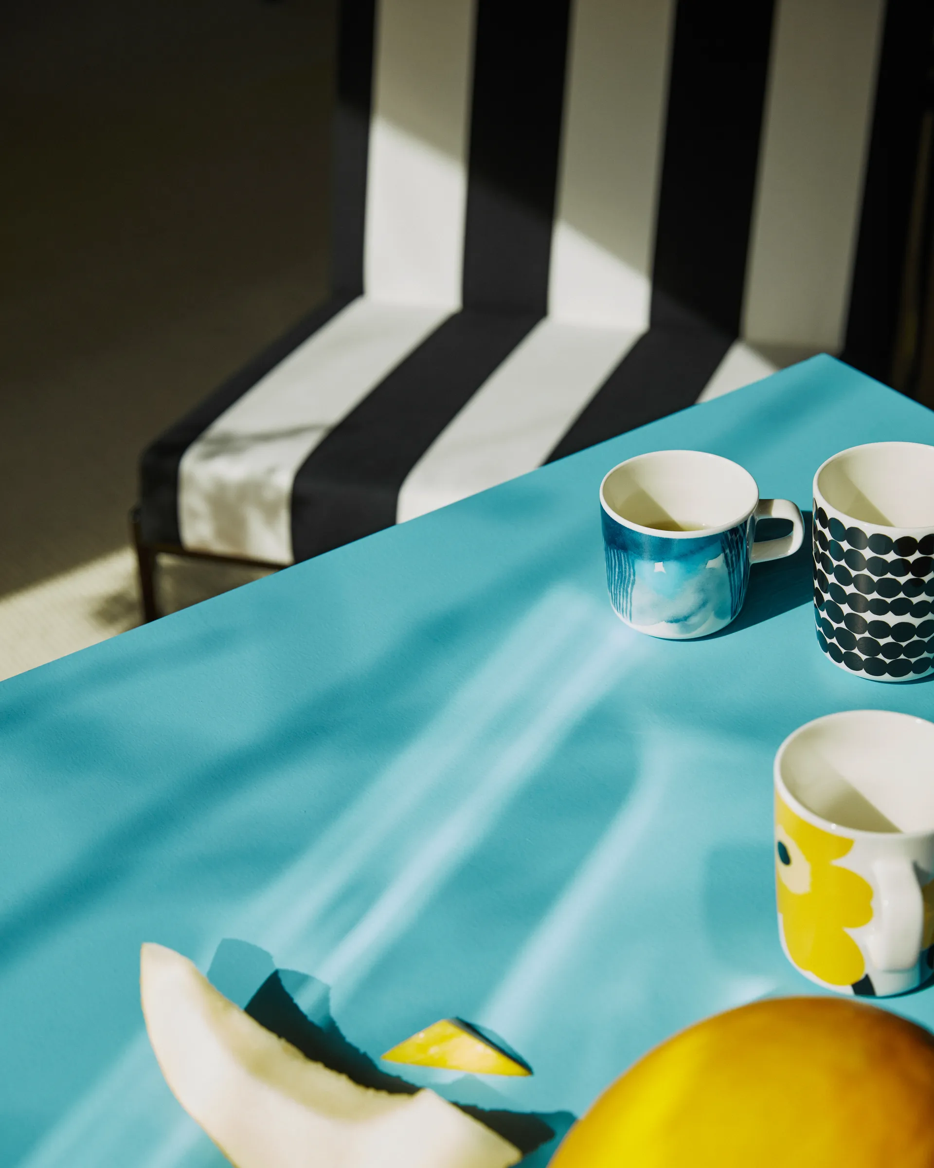 Räsymatto kubek 250 ml, czarny i biały Marimekko