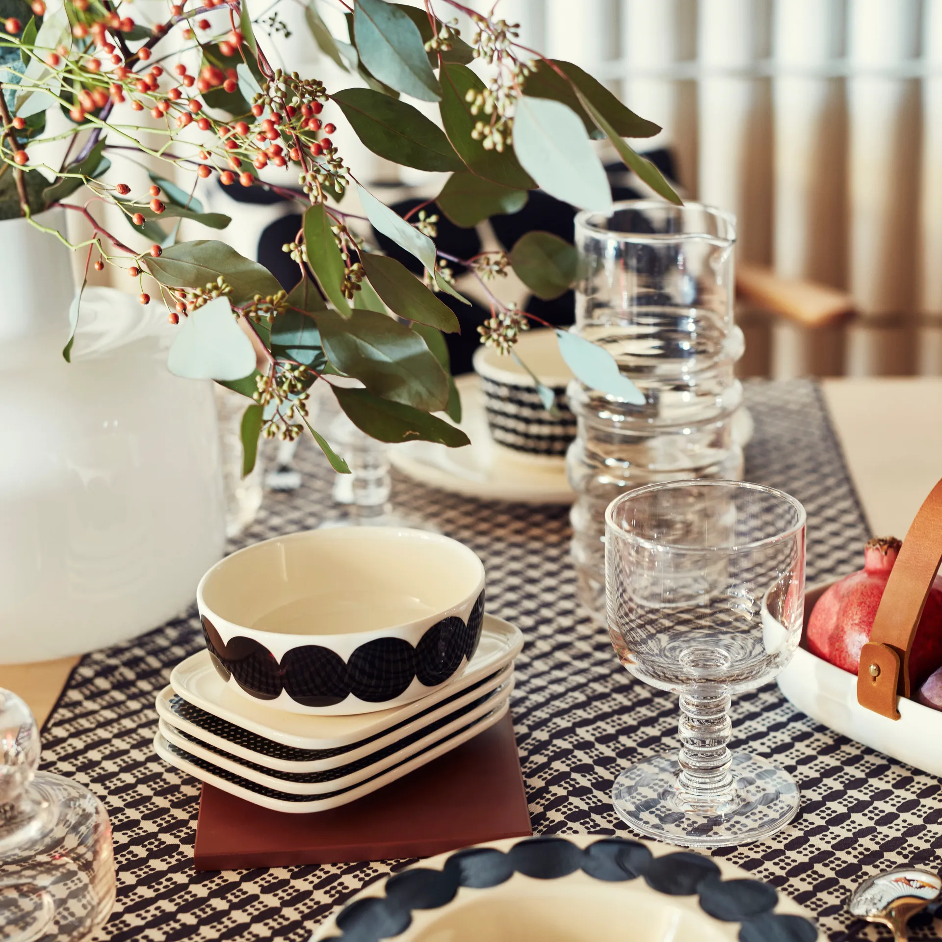 Räsymatto podstawka, czarno-biały Marimekko