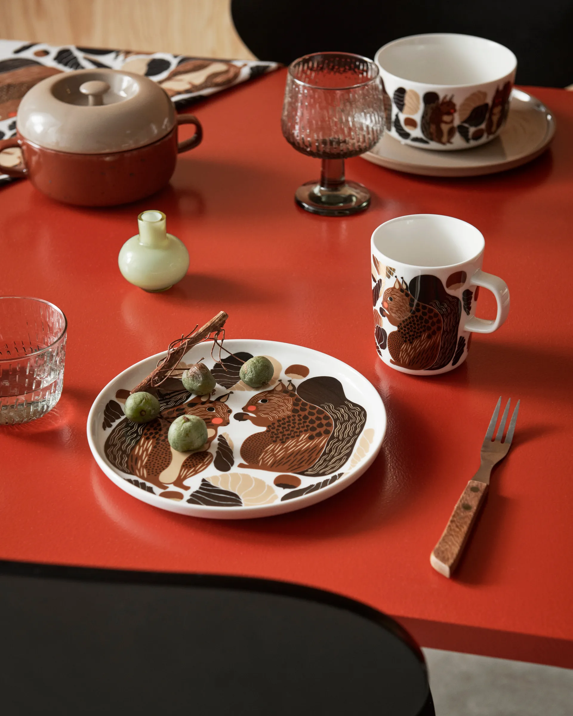 Syksy kieliszek do wina 250 ml, Misty grey Marimekko