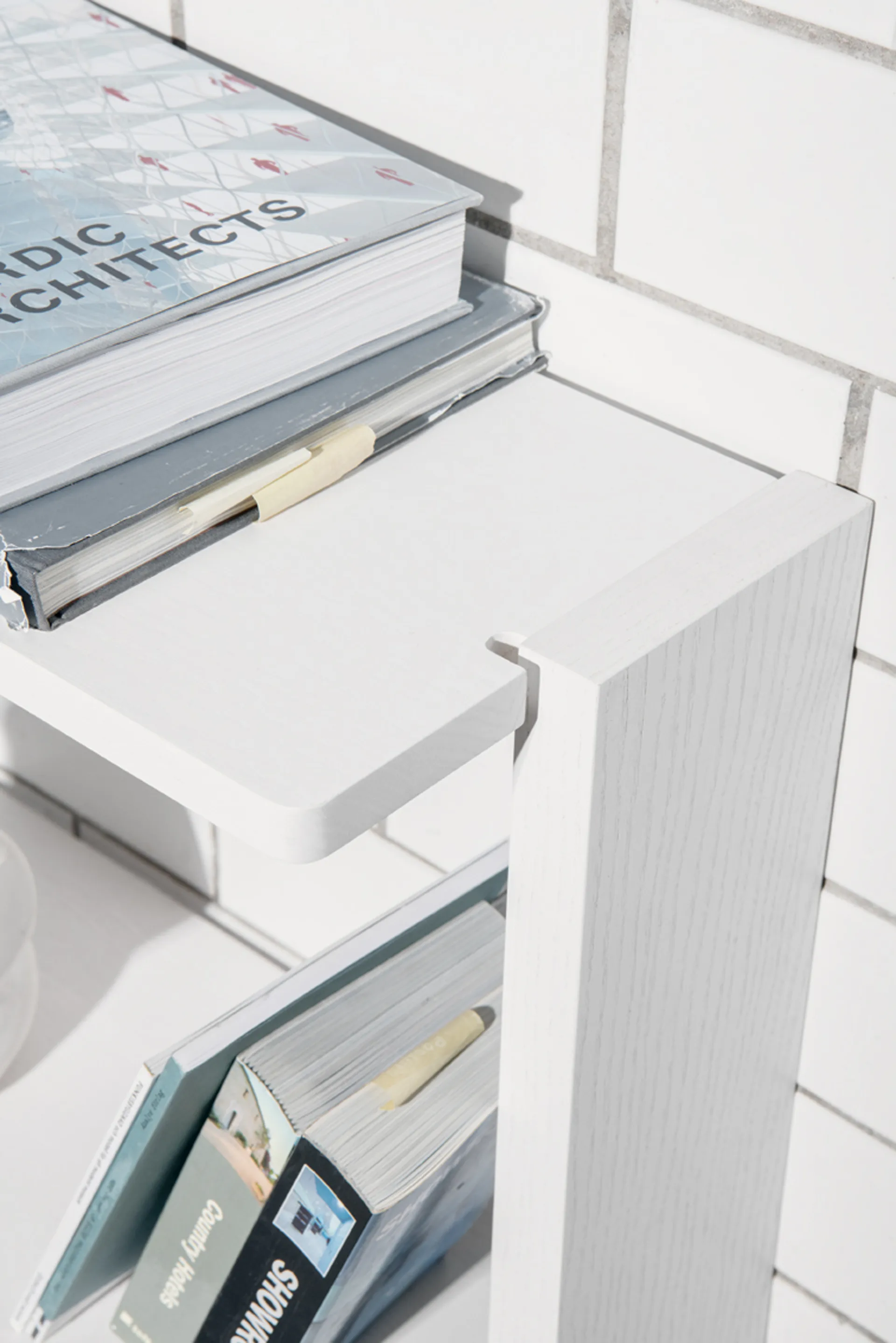 Regał ścienny Gridlock - S1-A3-0, White stained Ash Massproductions