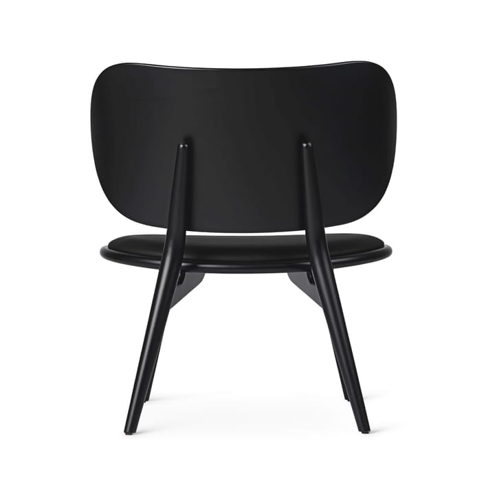 Krzesło wypoczynkowe The Lounge Chair, skóra black, bejcowany na czarno stojak na książki Mater