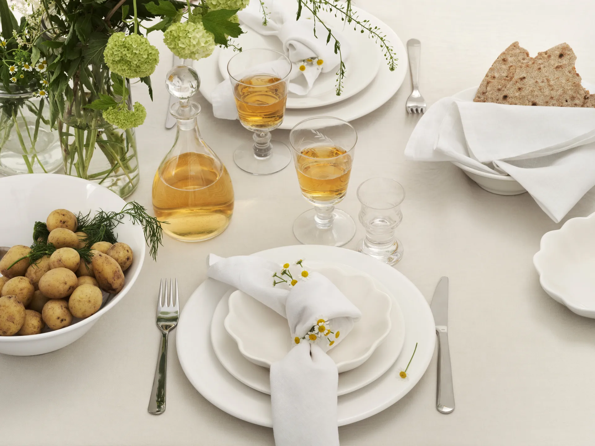 Miska Oyster 16x18 cm, Biały Mateus