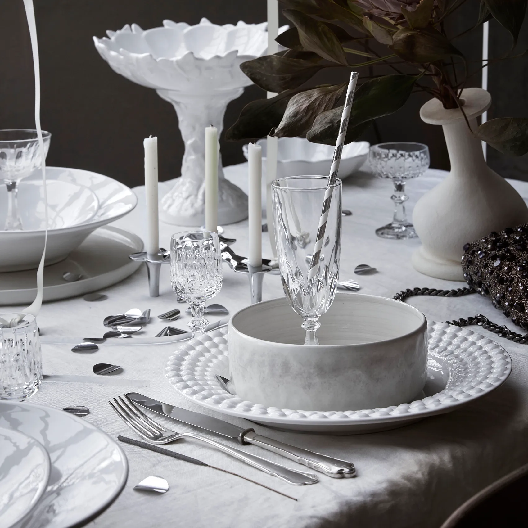 Talerz Bubbles 28 cm, Biały Mateus