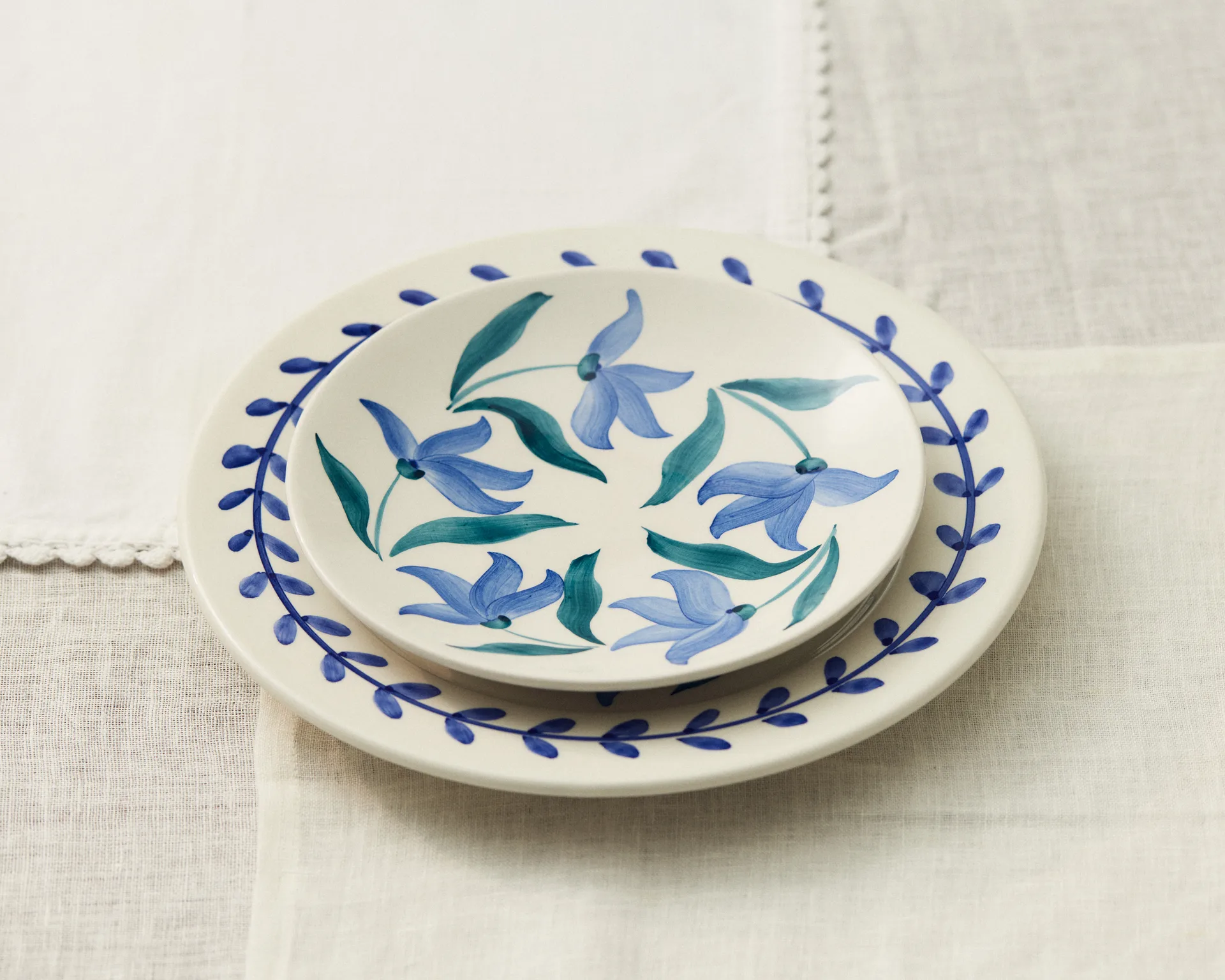 Talerz Flowers blossom Ø28 cm, Biały Mateus