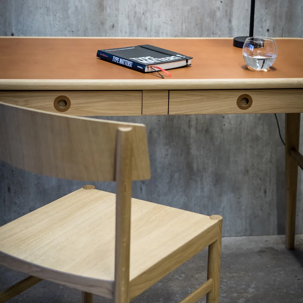 Biurko Höllviken, jasnoszary Mavis