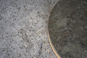 Stolik boczny Dondo dąb bielony Ø80 cm - Gładki wapień - Mavis