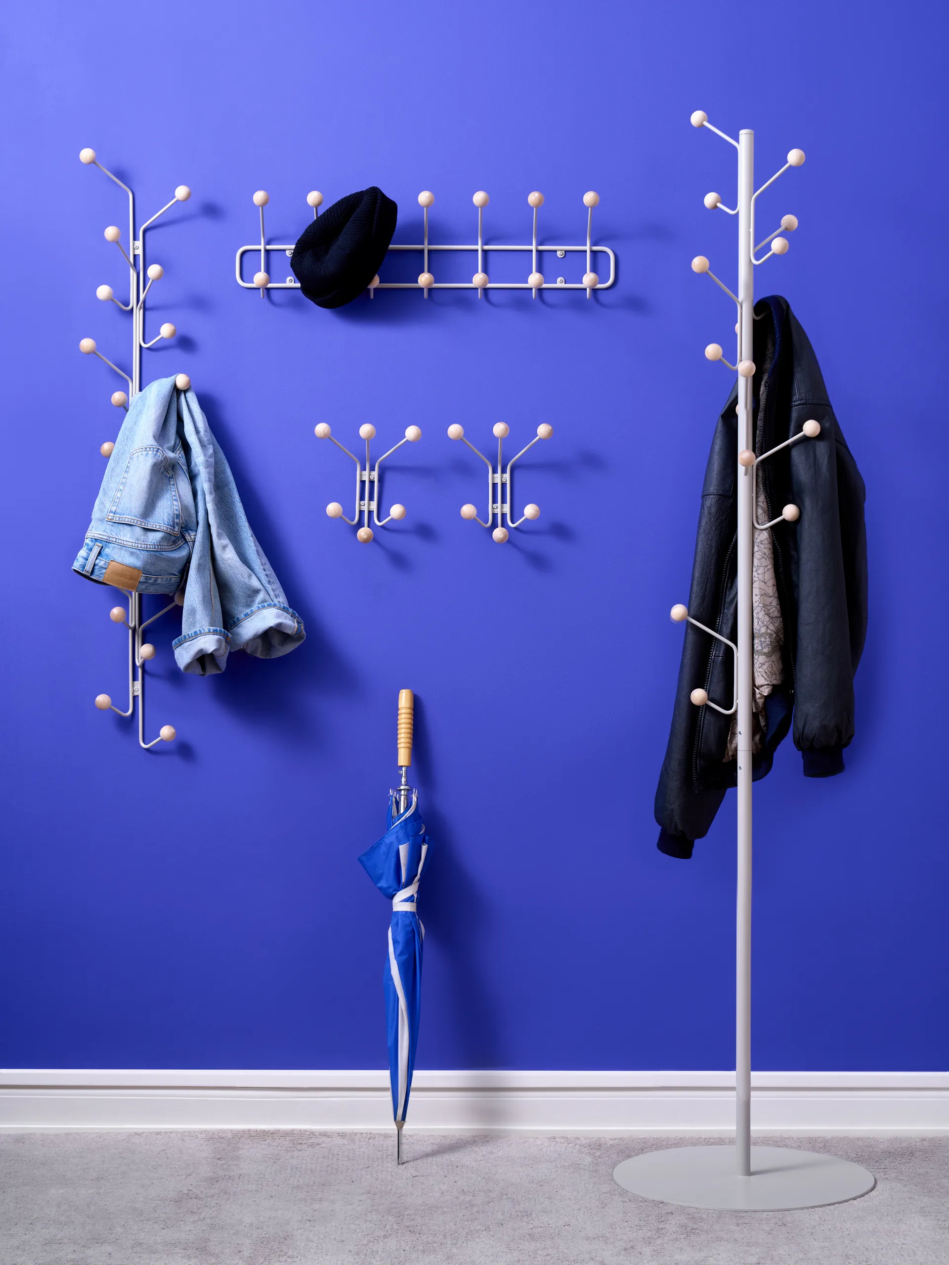 Bill Floor wieszak na ubrania, Greige Maze