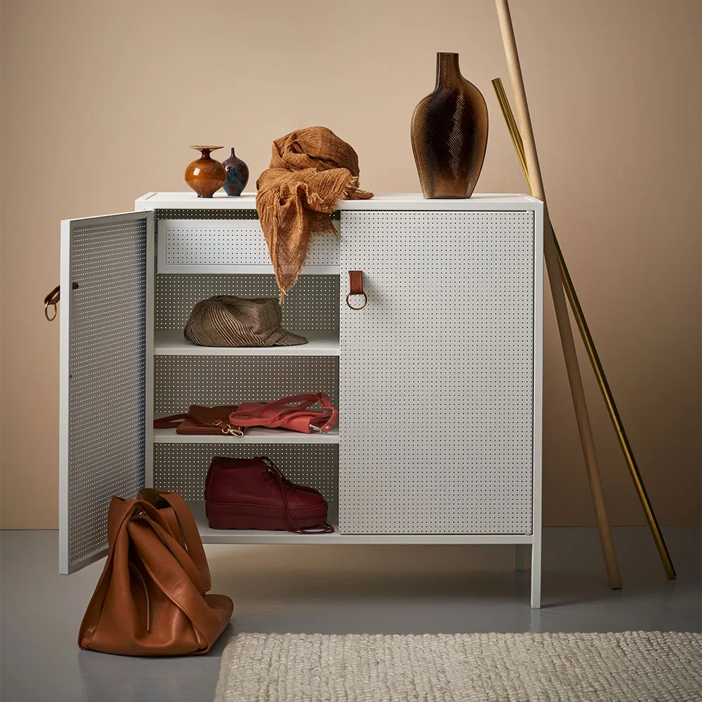 Liza gabinet, biały, skórzane detale Maze