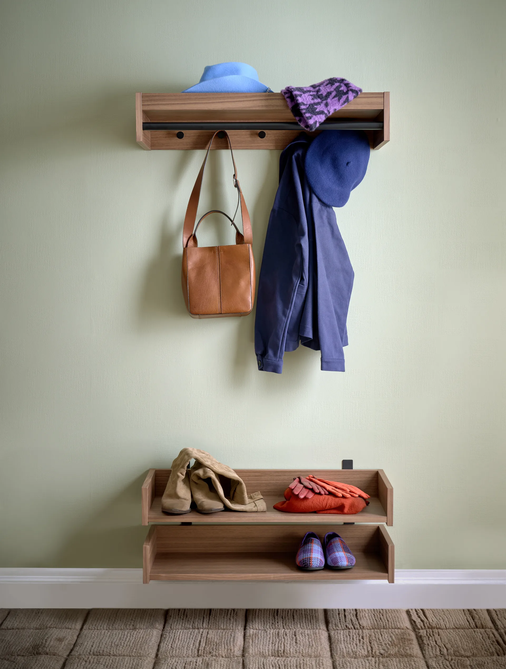 Półka na kapelusze Gentle, Orzech włoski, 78x15x32 cm Maze