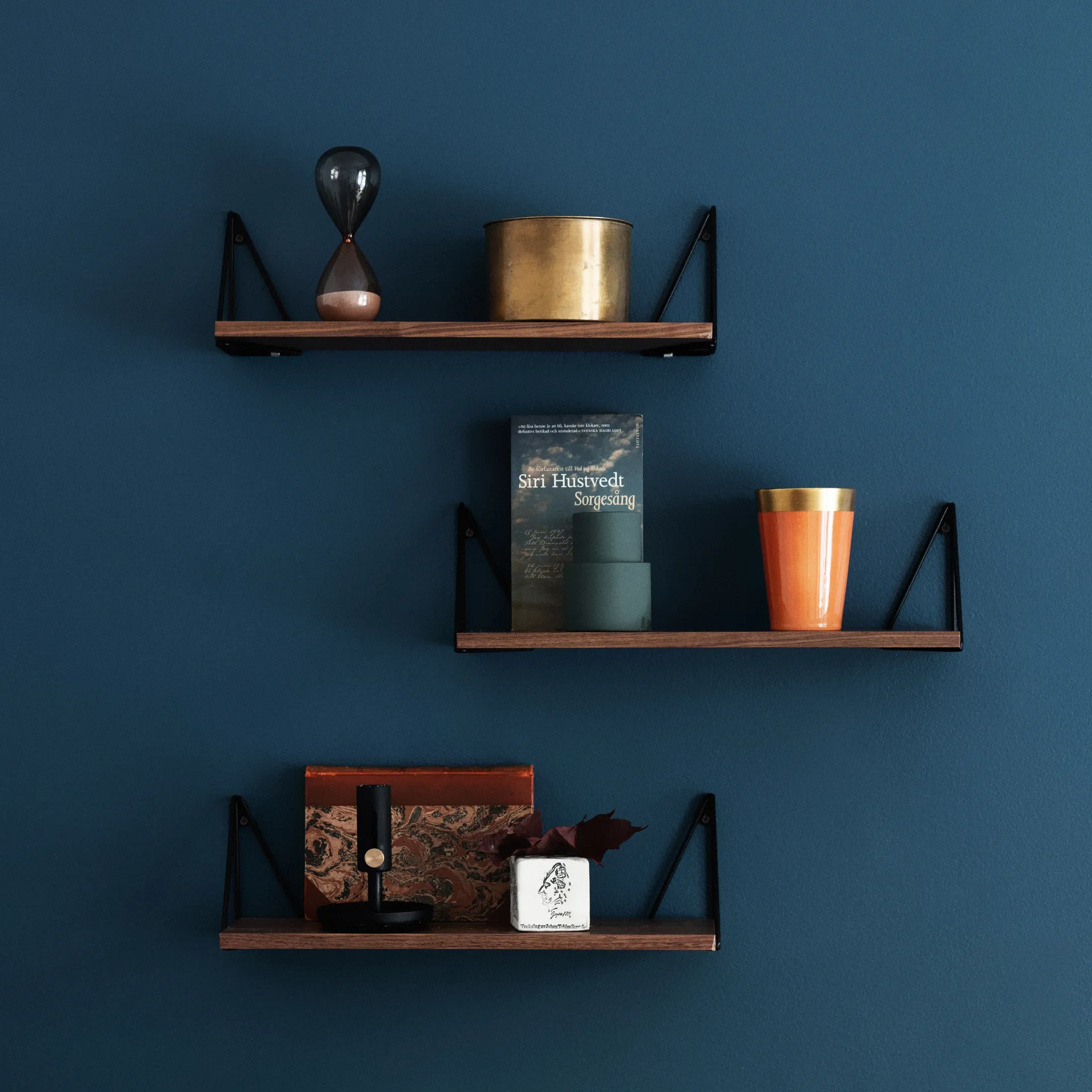 Pythagoras XS półka, orzech, czarny Maze