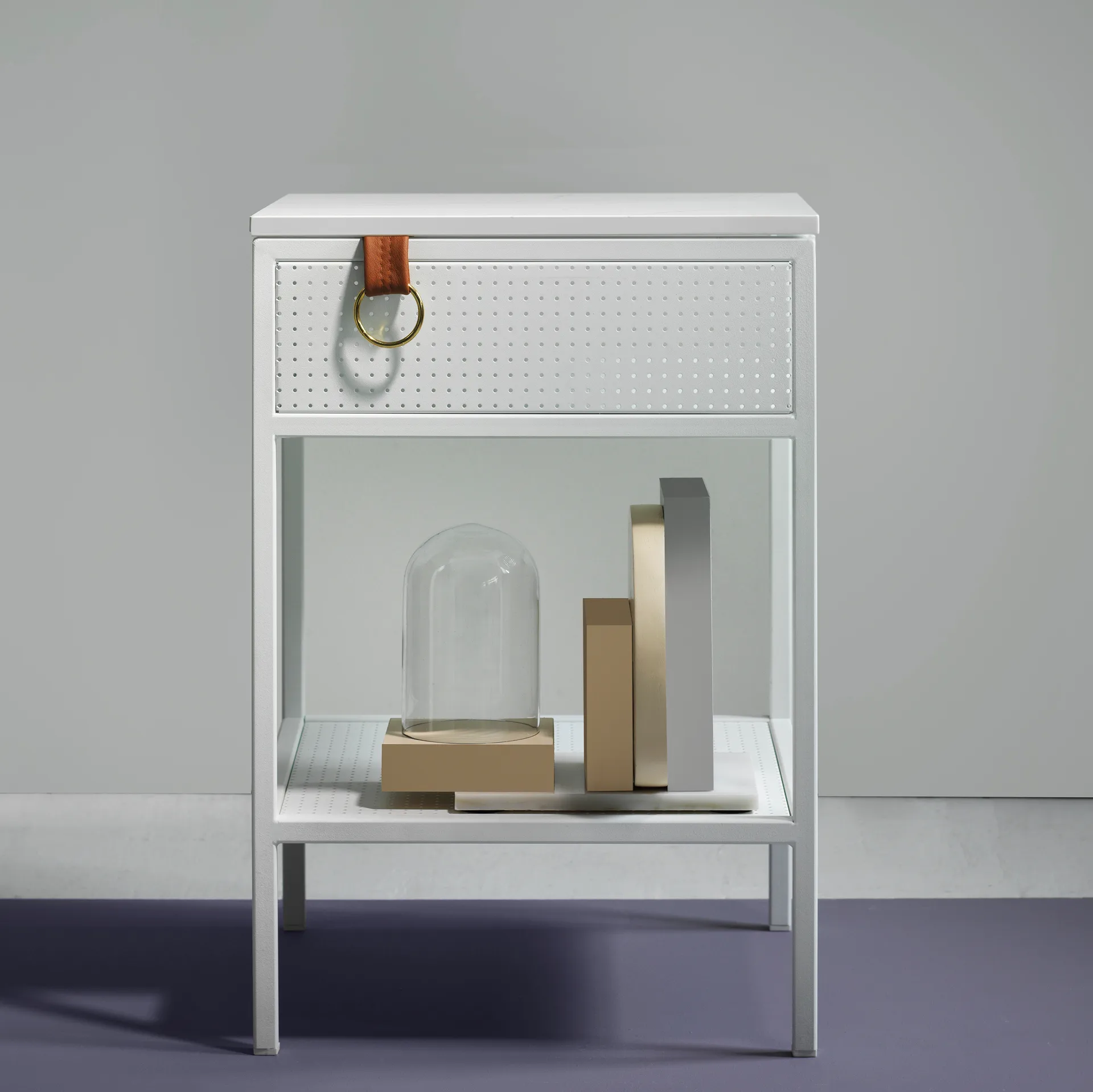 Tracy stolik boczny, umieszczony po lewej stronie, biały Maze