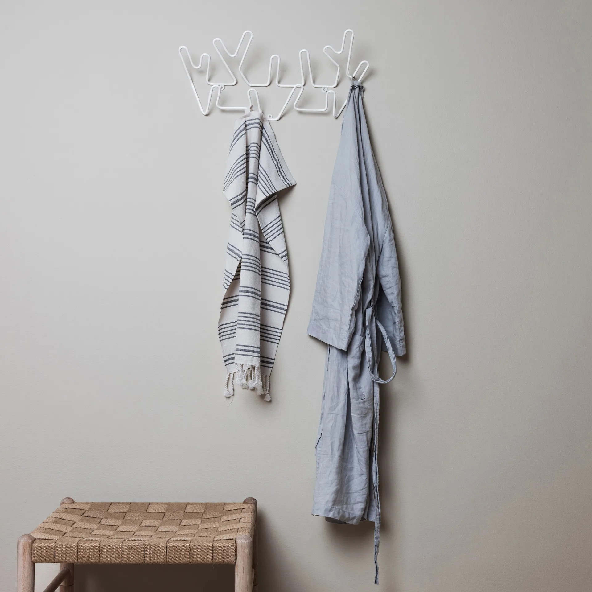 Wieszak Crown , biały Maze