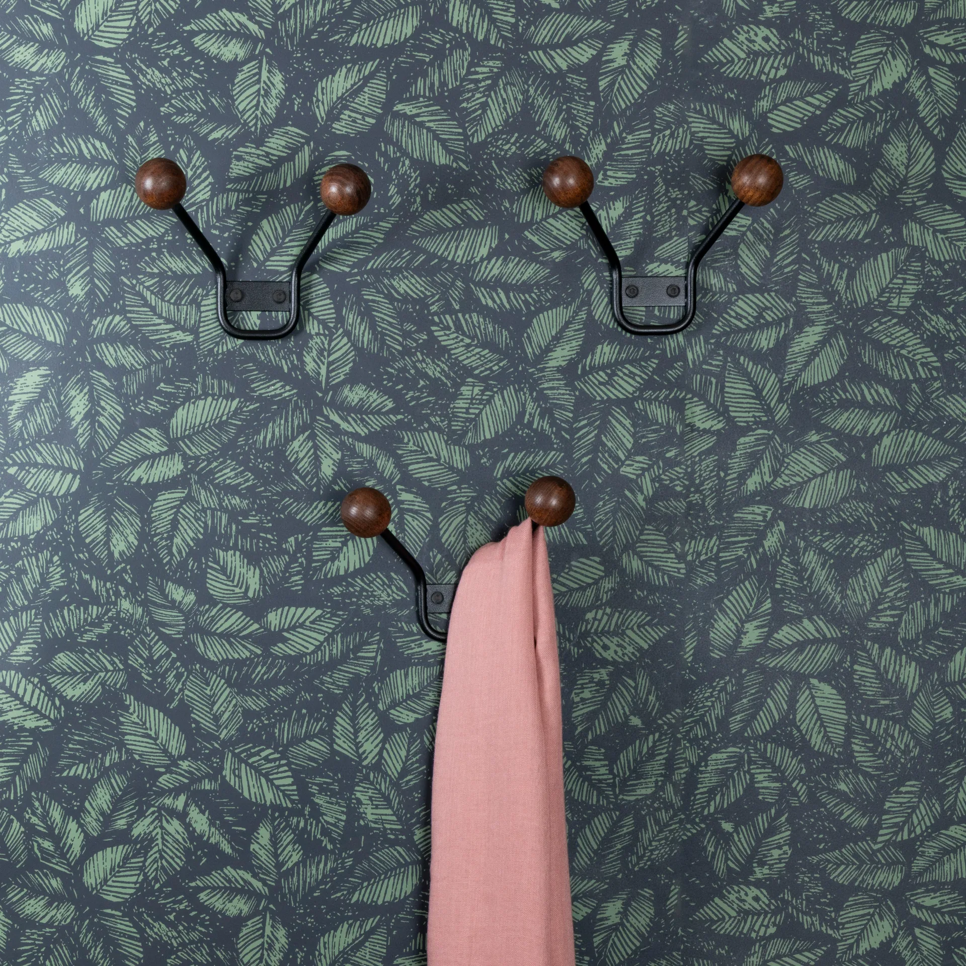 Wieszak na ubrania Bill XXS, Czarny-ciemnobrązowy Maze