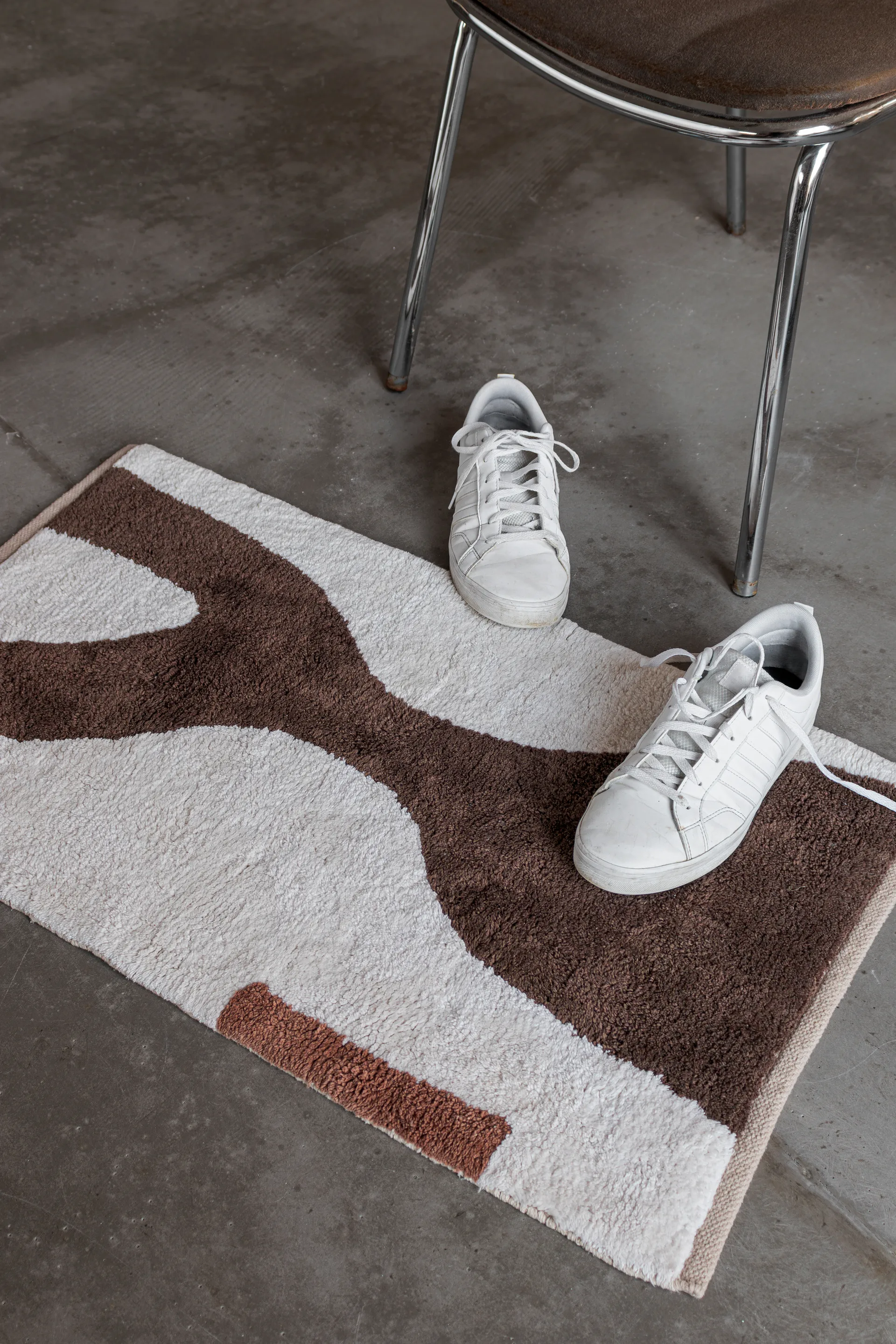 Dywan Figura, Brown, 50x80 cm Mette Ditmer