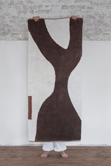 Dywan Figura - Brown, 70x150 cm - Mette Ditmer