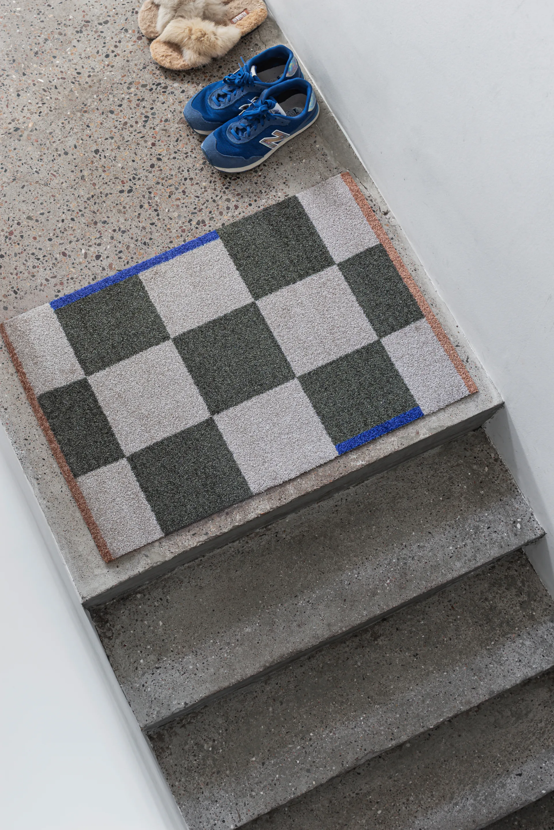 Dywan Square all-round small, Dark olive Mette Ditmer