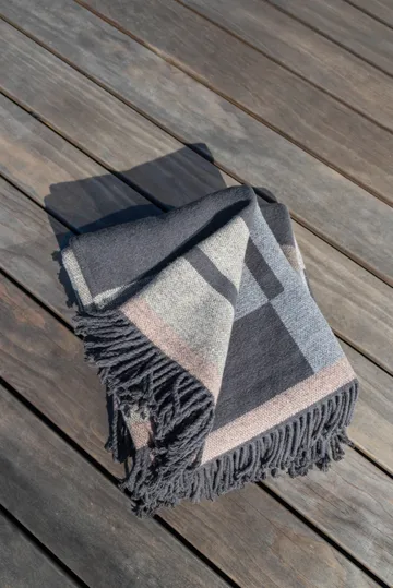 Koc Bauhaus 127x170 cm - Sand - Mette Ditmer