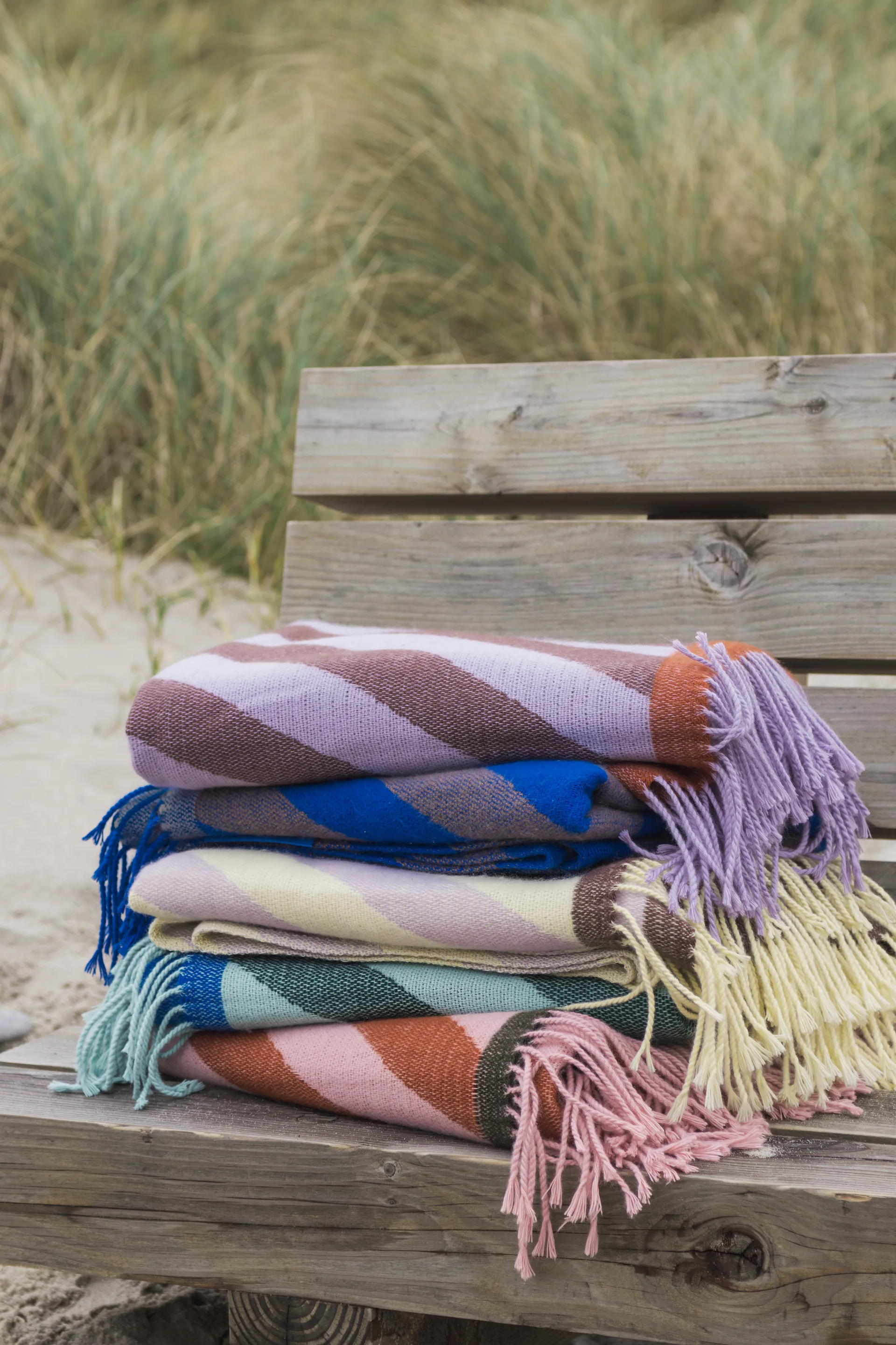 Koc Retro 125x170 cm, Brown Mette Ditmer