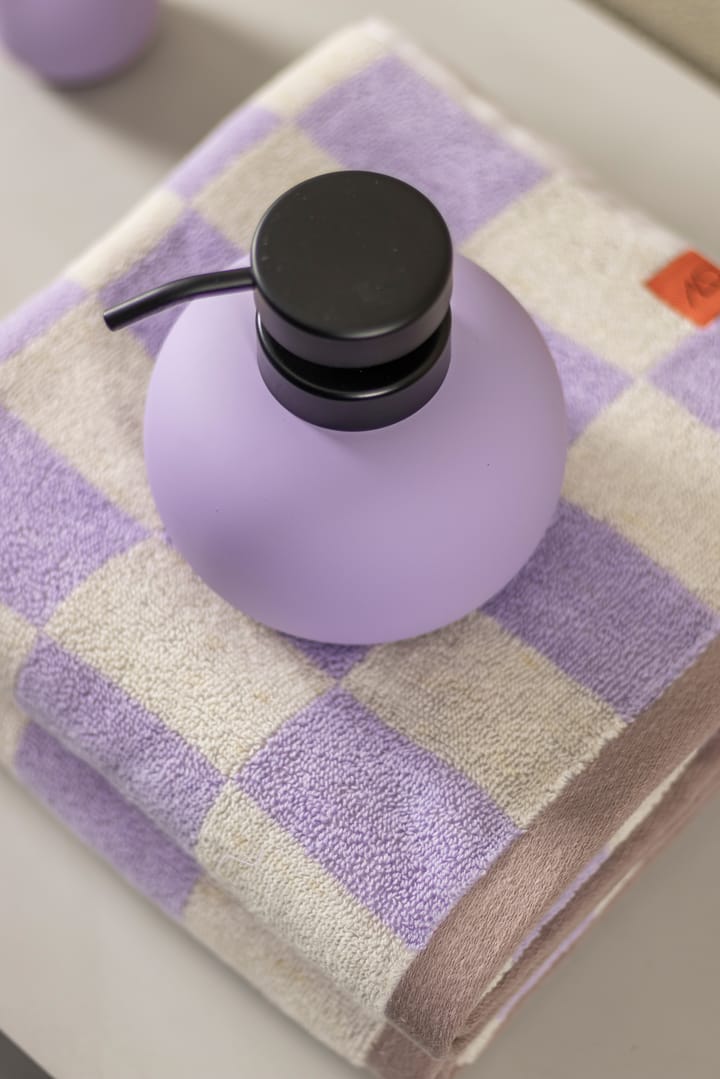 Lotosowa pompka do mydła, Light lilac Mette Ditmer