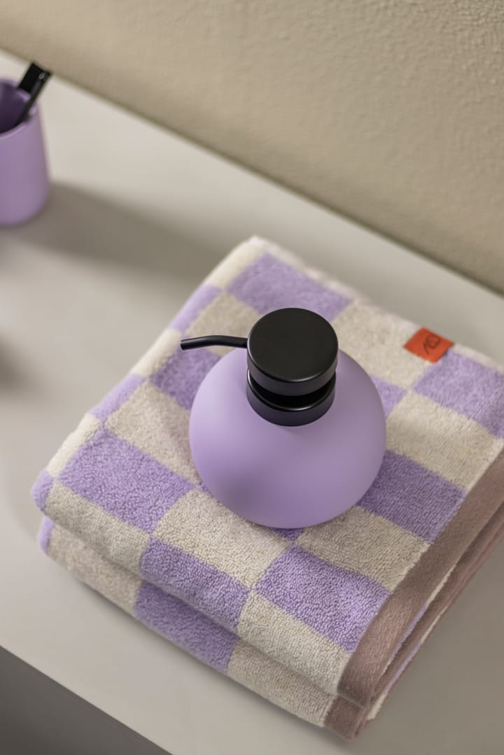 Lotosowa pompka do mydła, Light lilac Mette Ditmer