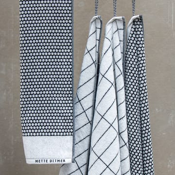 Ręcznik kąpielowy Grid 70x140 cm - Czarny-Off White - Mette Ditmer