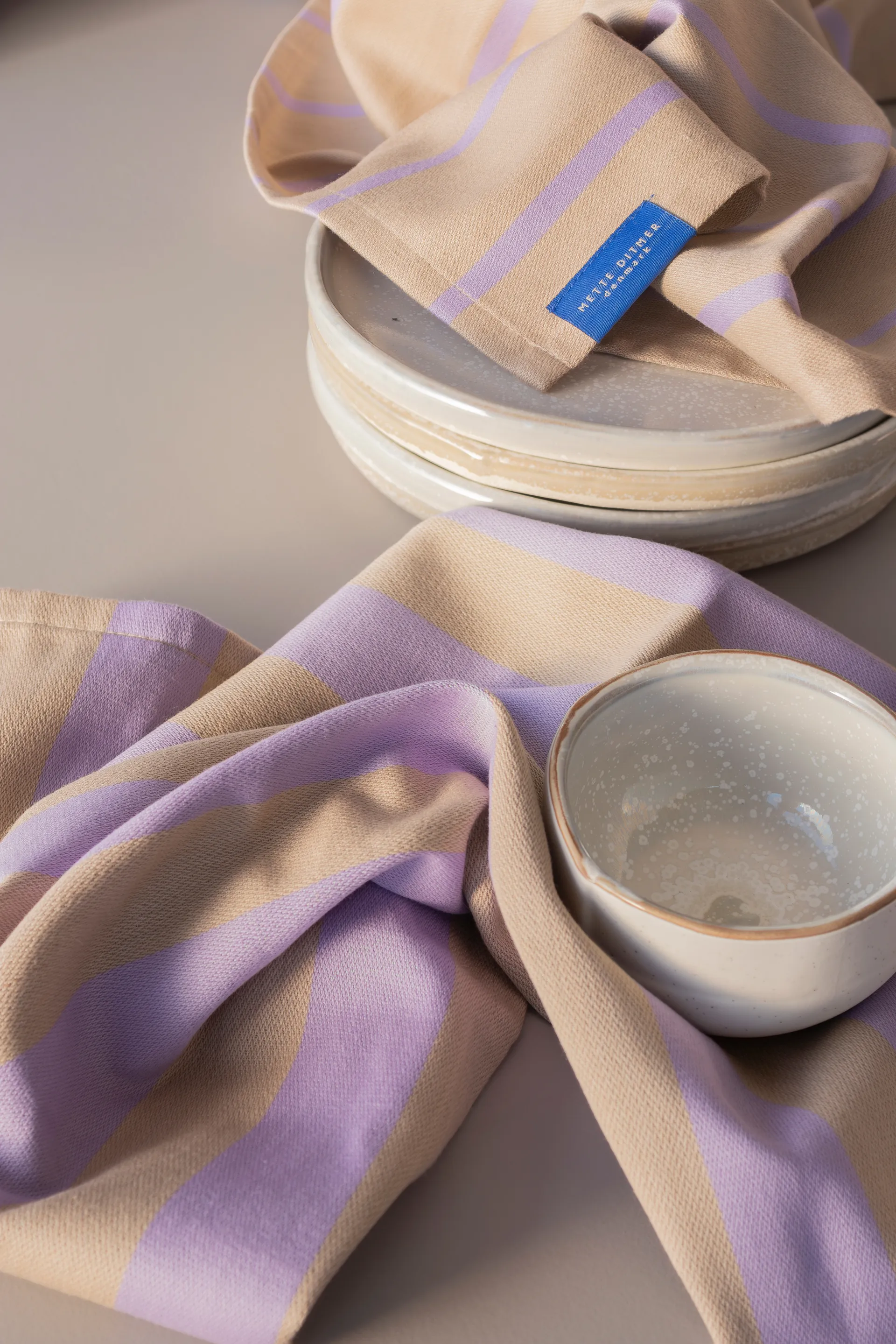 Ręcznik kuchenny Stripes 50x70 cm 2 szt., Sand Mette Ditmer