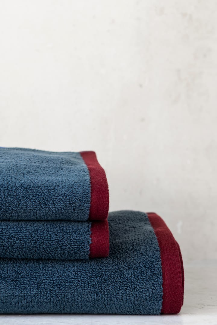 Ręcznik Soft 70x133 cm, Midnight blue-light grey Mette Ditmer