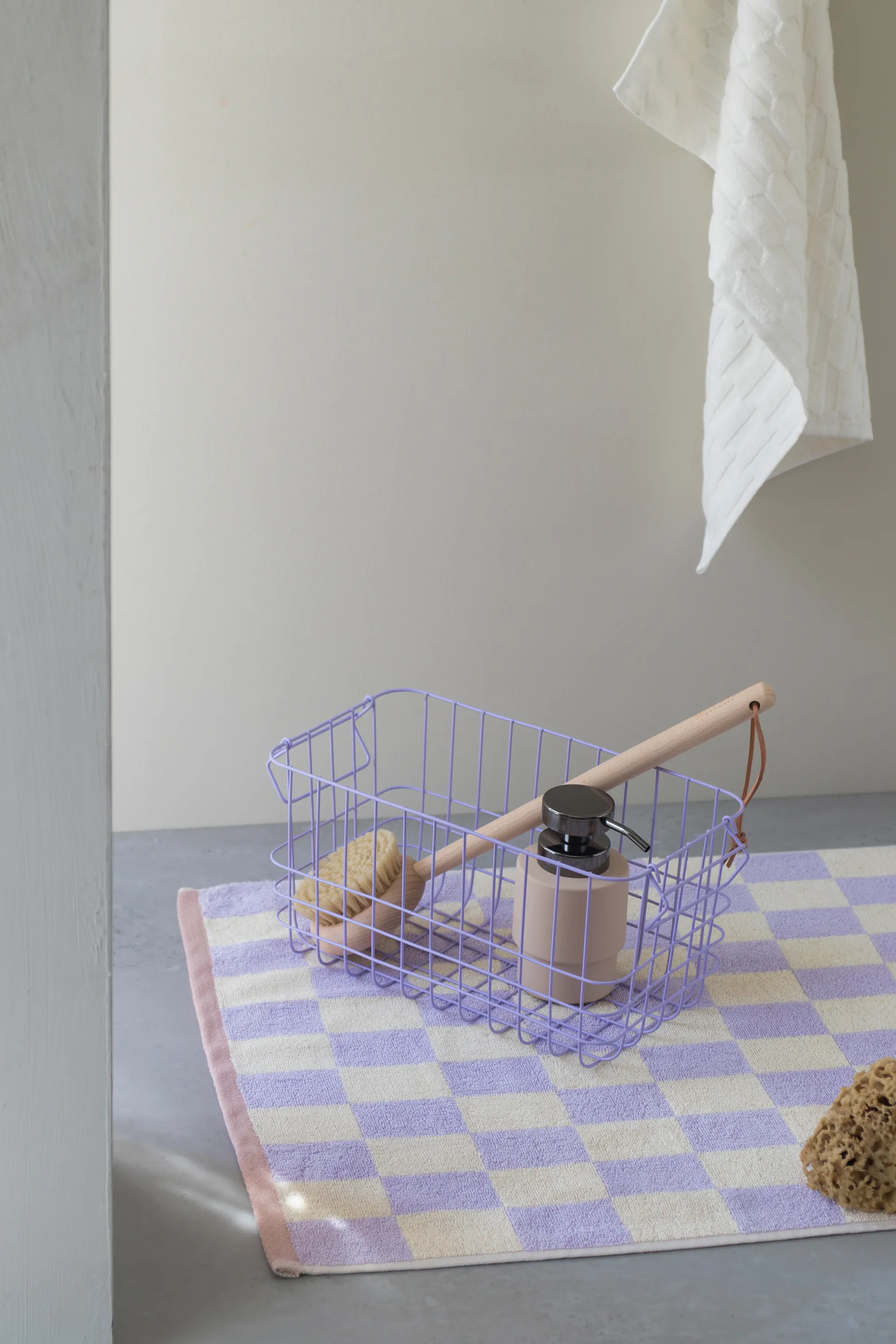 Retro mata łazienkowa 50x80 cm, Lilak Mette Ditmer