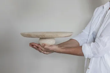 Stojak Travertin - Linen, Ø32x8,5 cm - Mette Ditmer