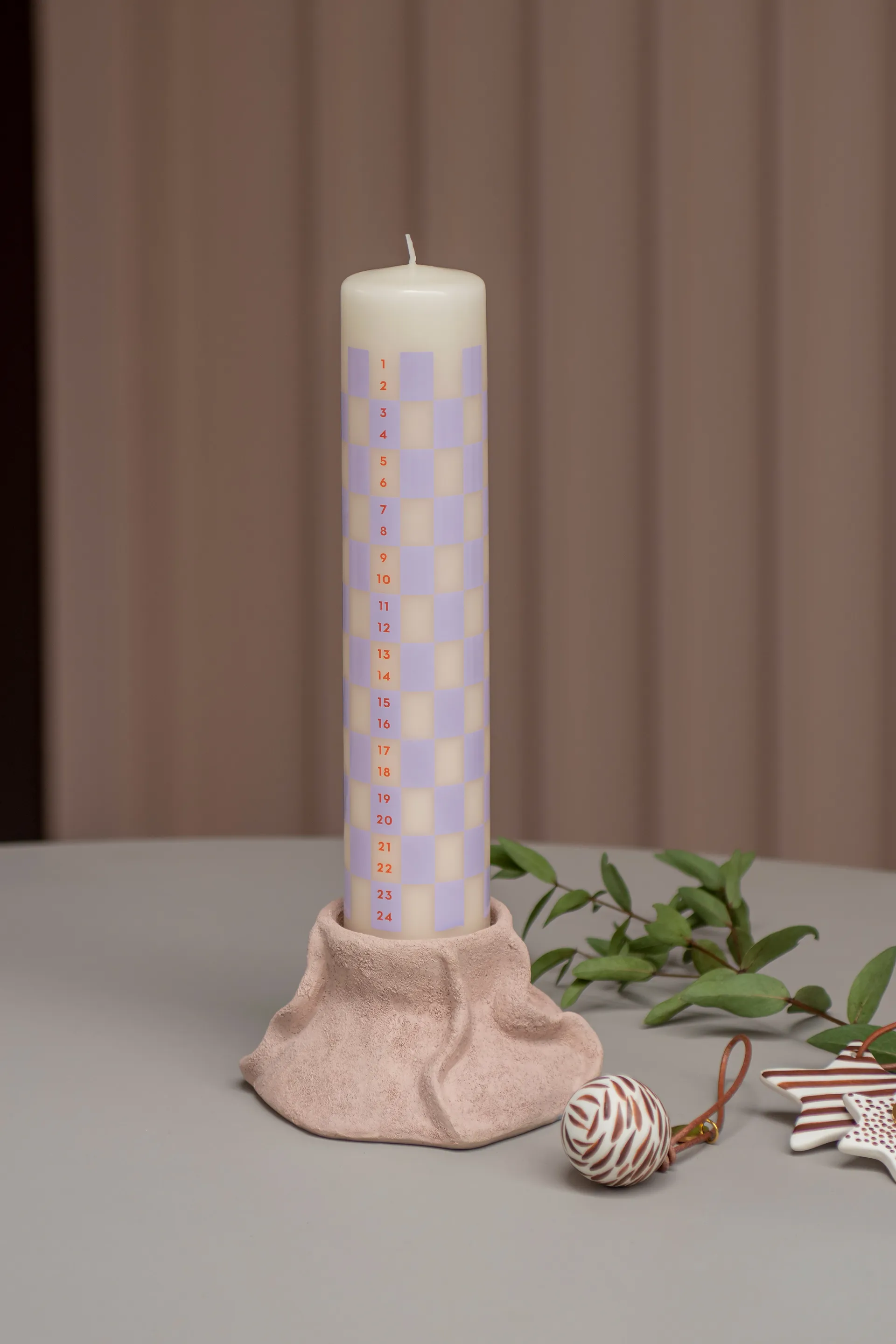 Twentyfour świeca kalendarzowa cm, Light lilac Mette Ditmer