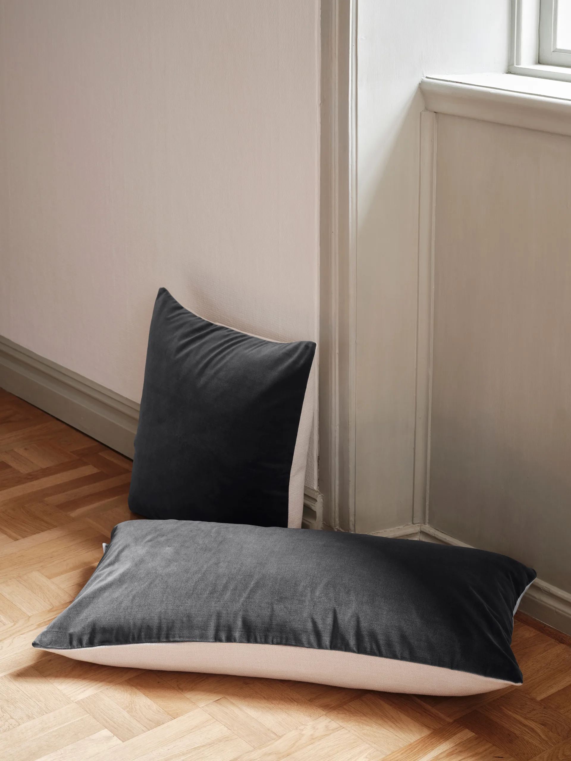 Verona Poszewka na poduszkę, Ciemnoszary, 50x50 cm Mille Notti