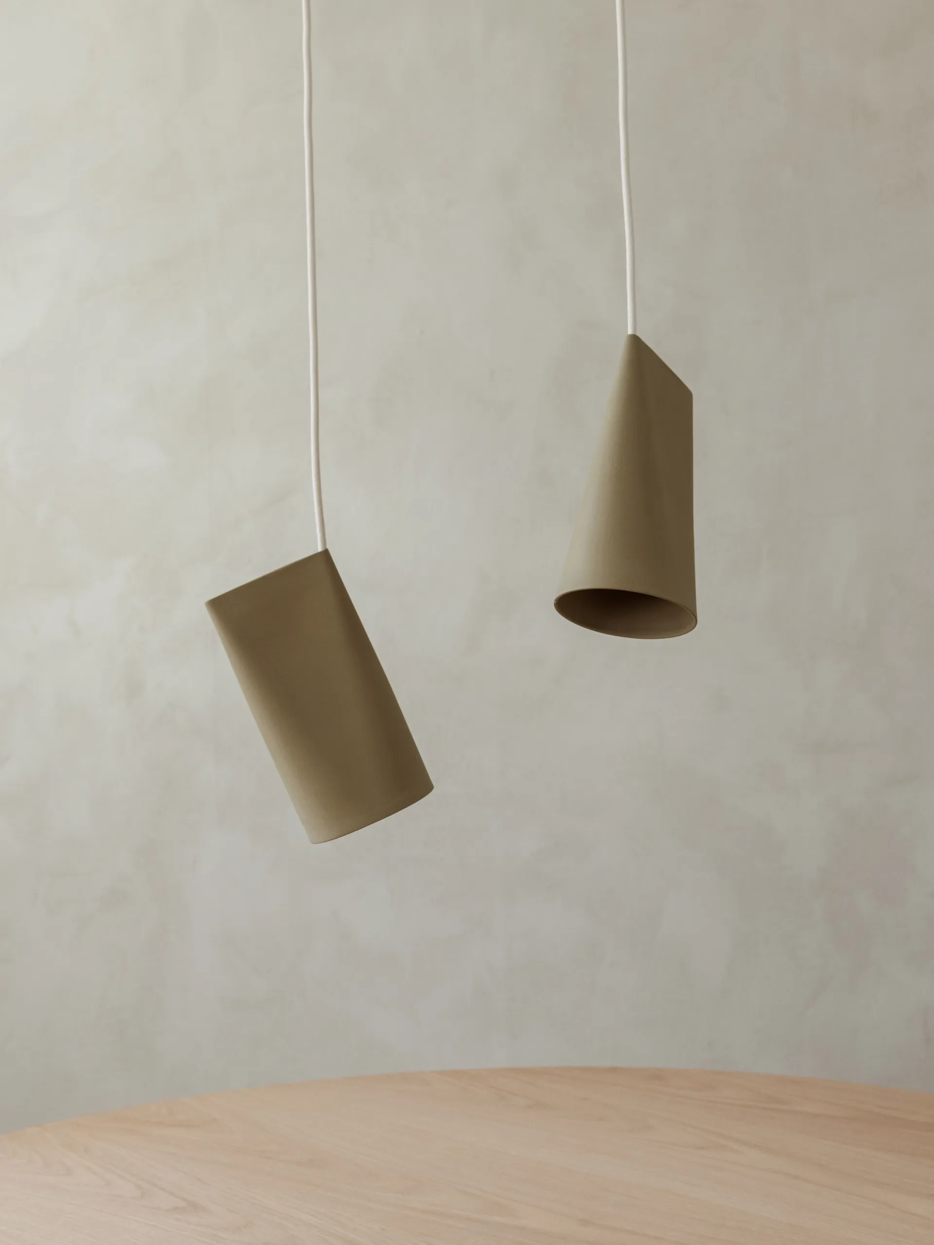 Ceramiczna lampa sufitowa 11,2x22 cm, Olive MOEBE