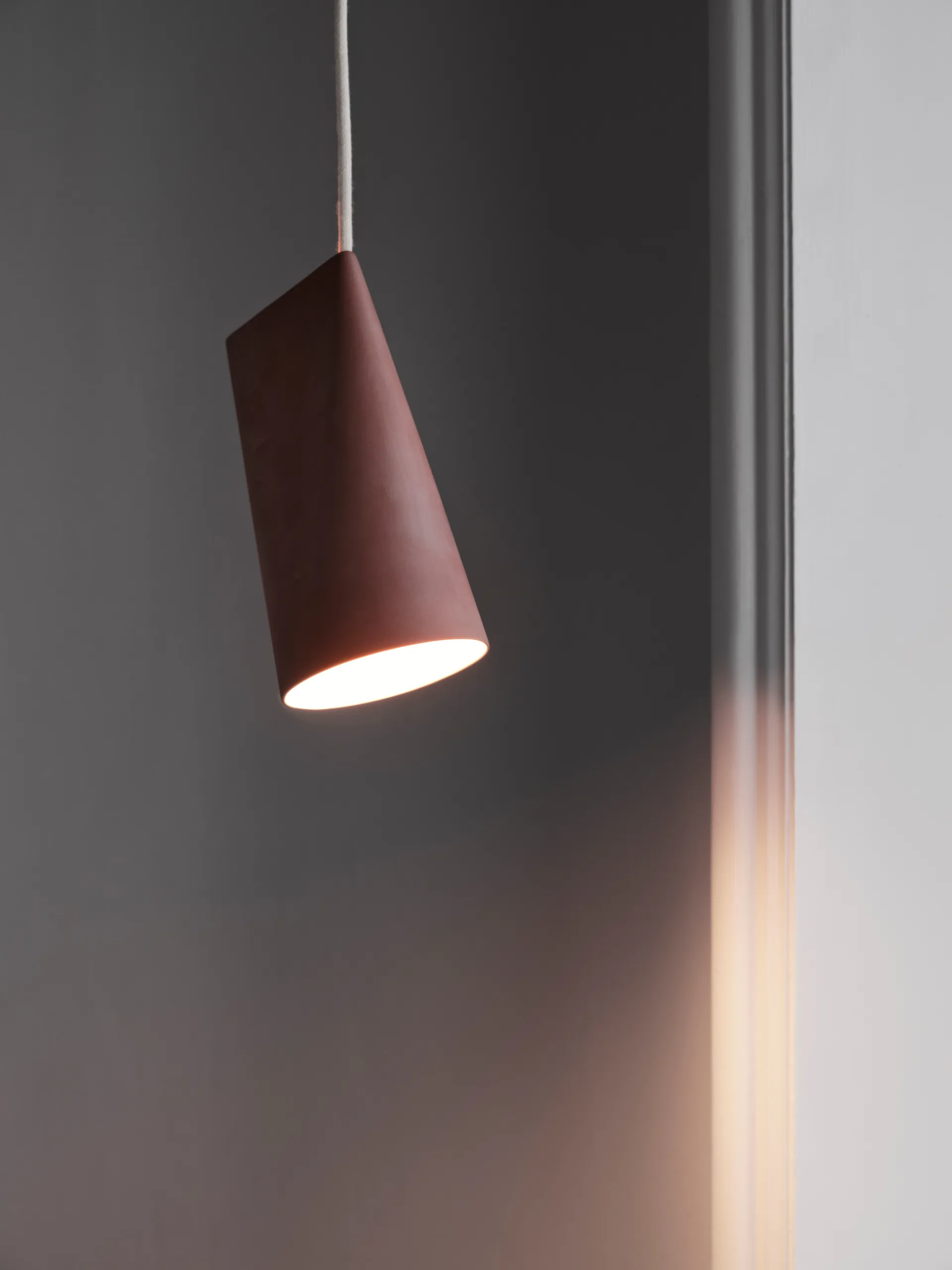 Ceramiczna lampa sufitowa 11,2x22 cm, Terra Cotta, Wood MOEBE