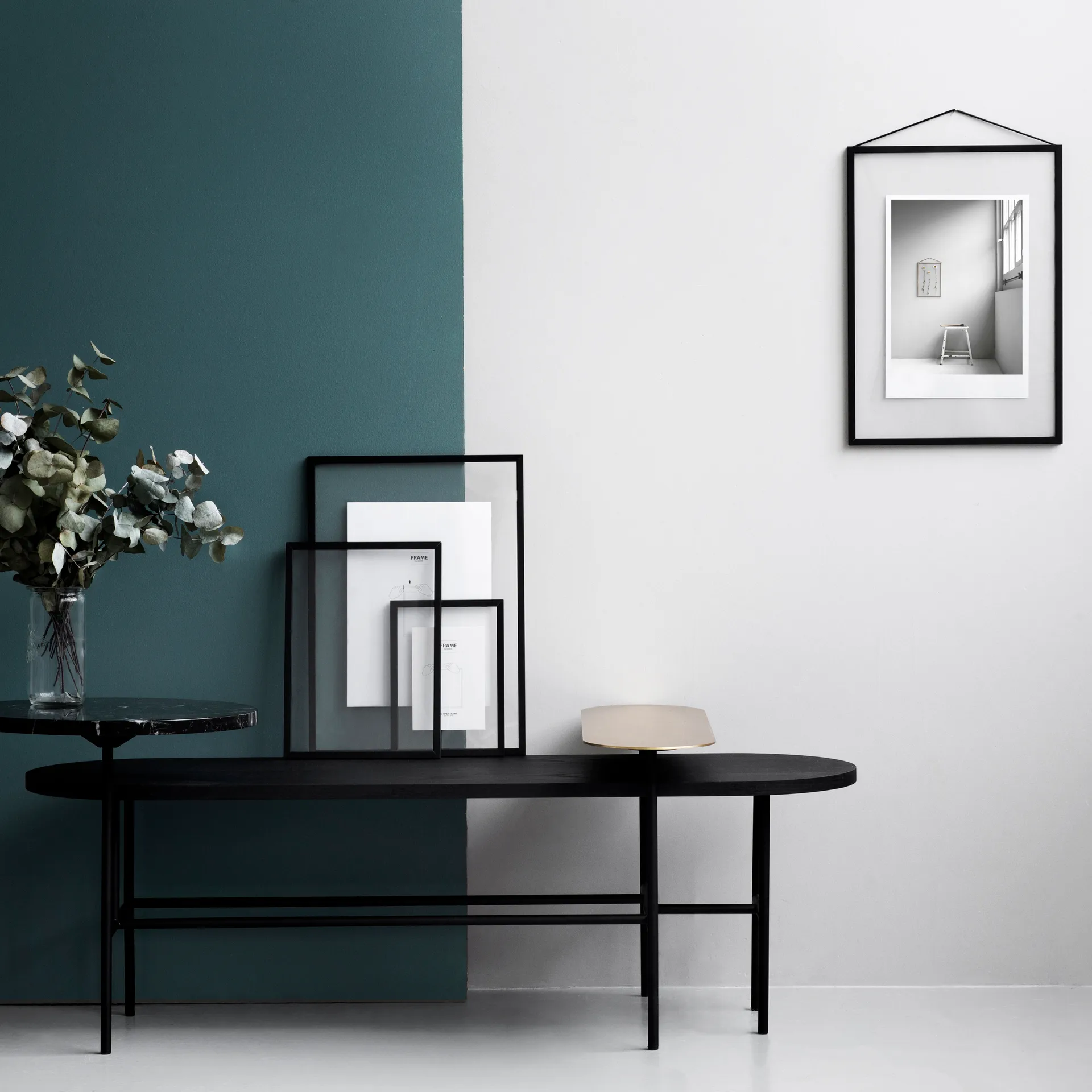 Moebe Frame A4 23x31,7 cm, Czarny MOEBE